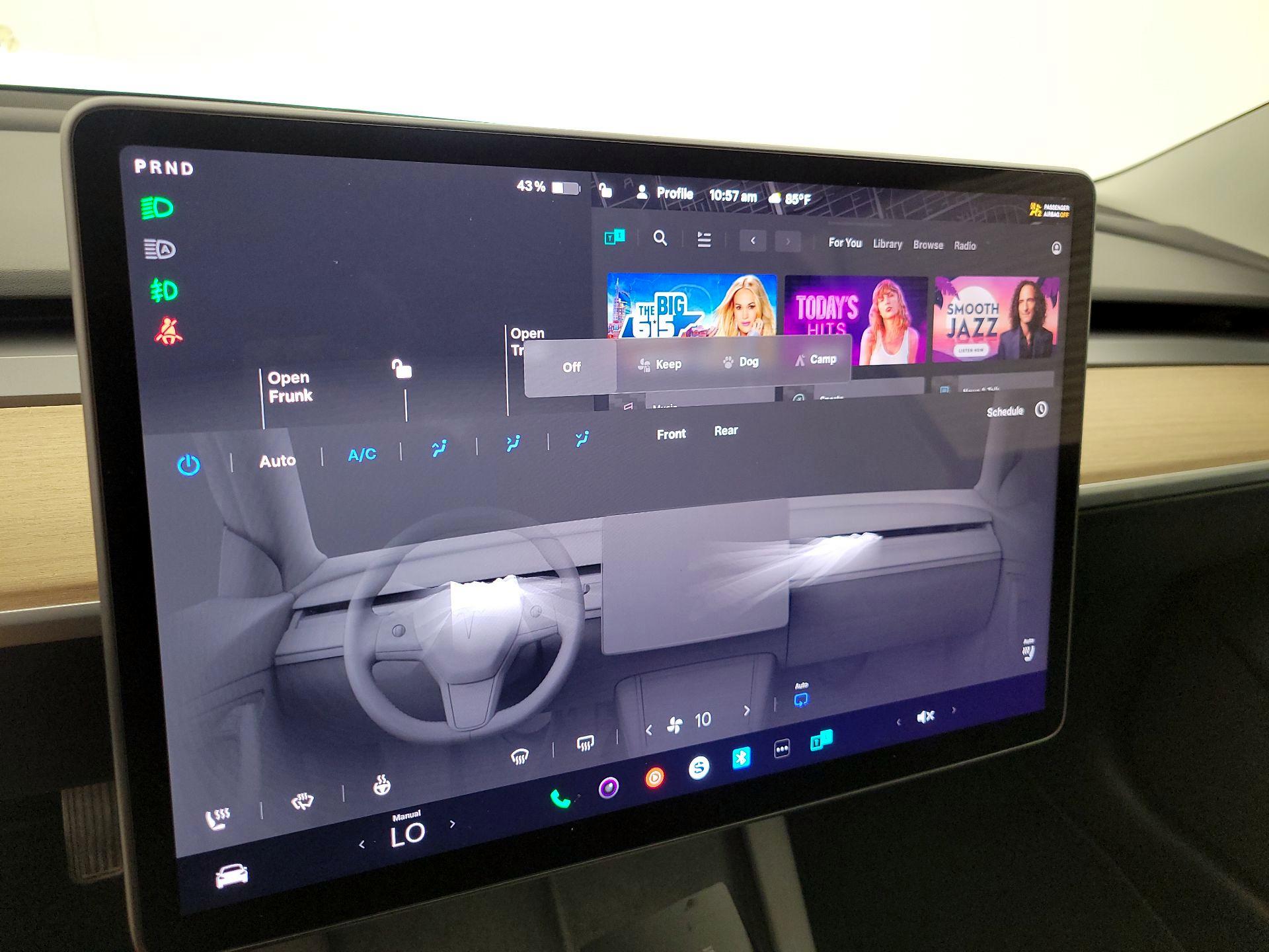 Thumbnail: 2023 Tesla Model 3 - 16