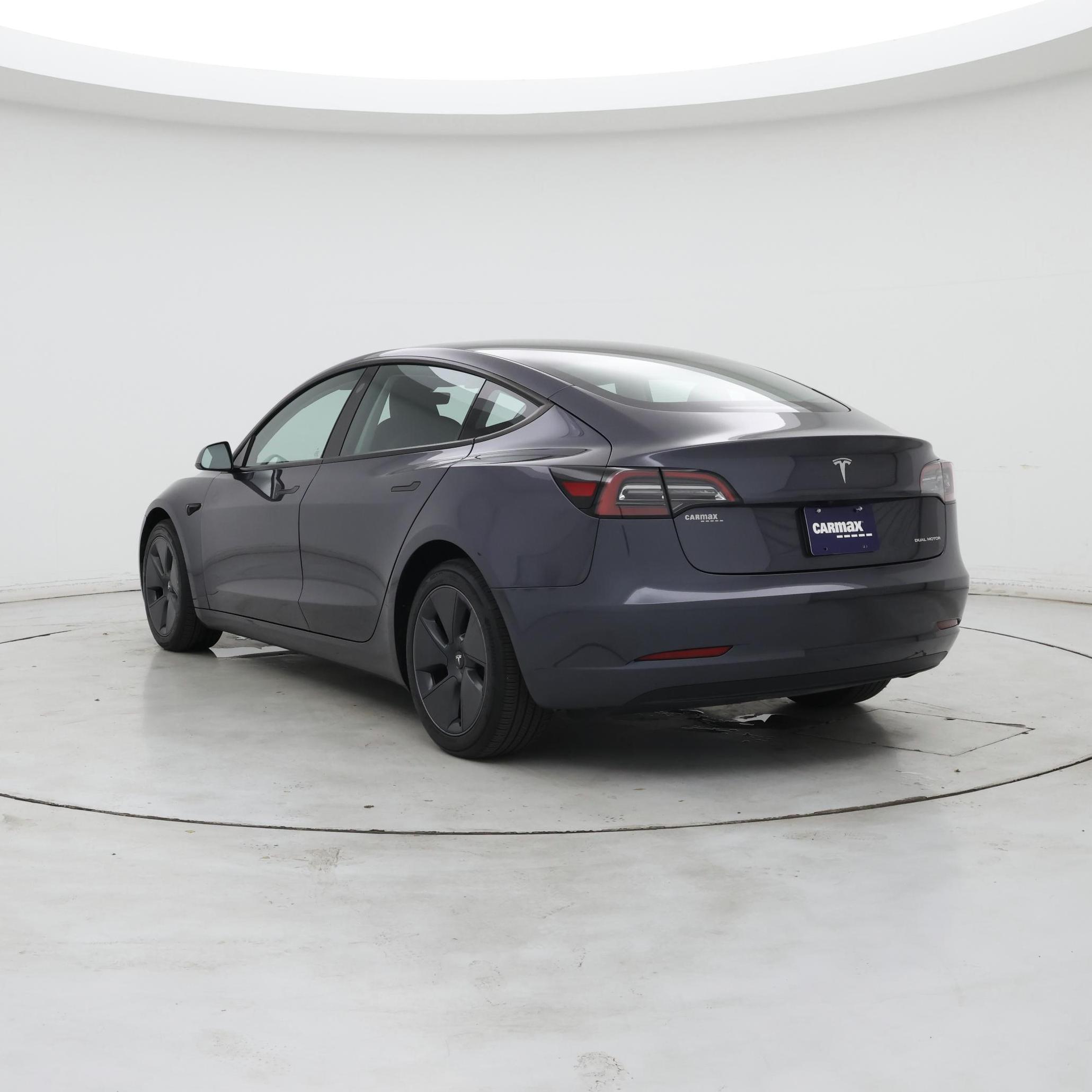 Thumbnail: 2023 Tesla Model 3 - 2
