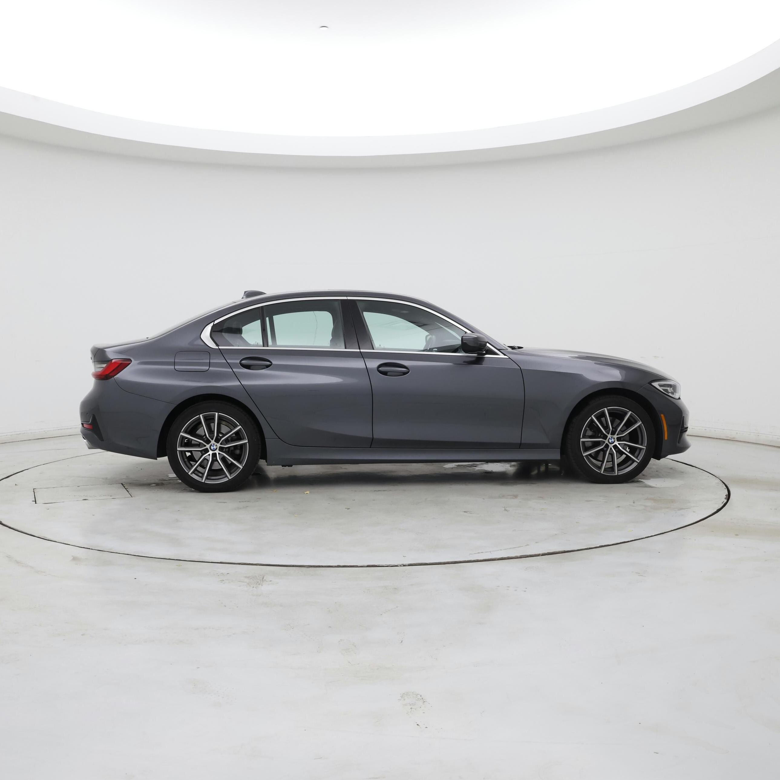 Thumbnail: 2022 BMW 3 Series - 7