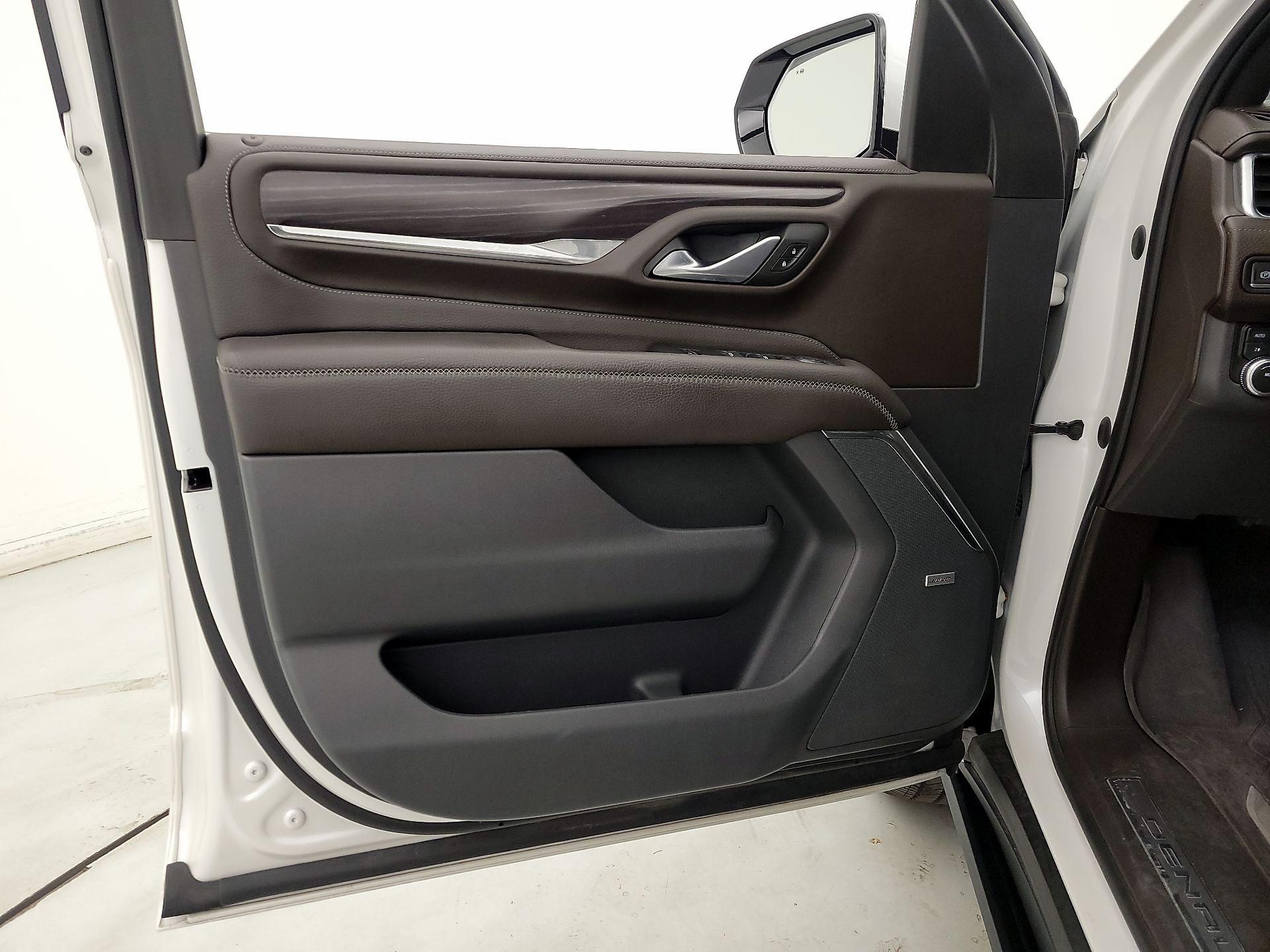Thumbnail: 2022 GMC Yukon XL - 12