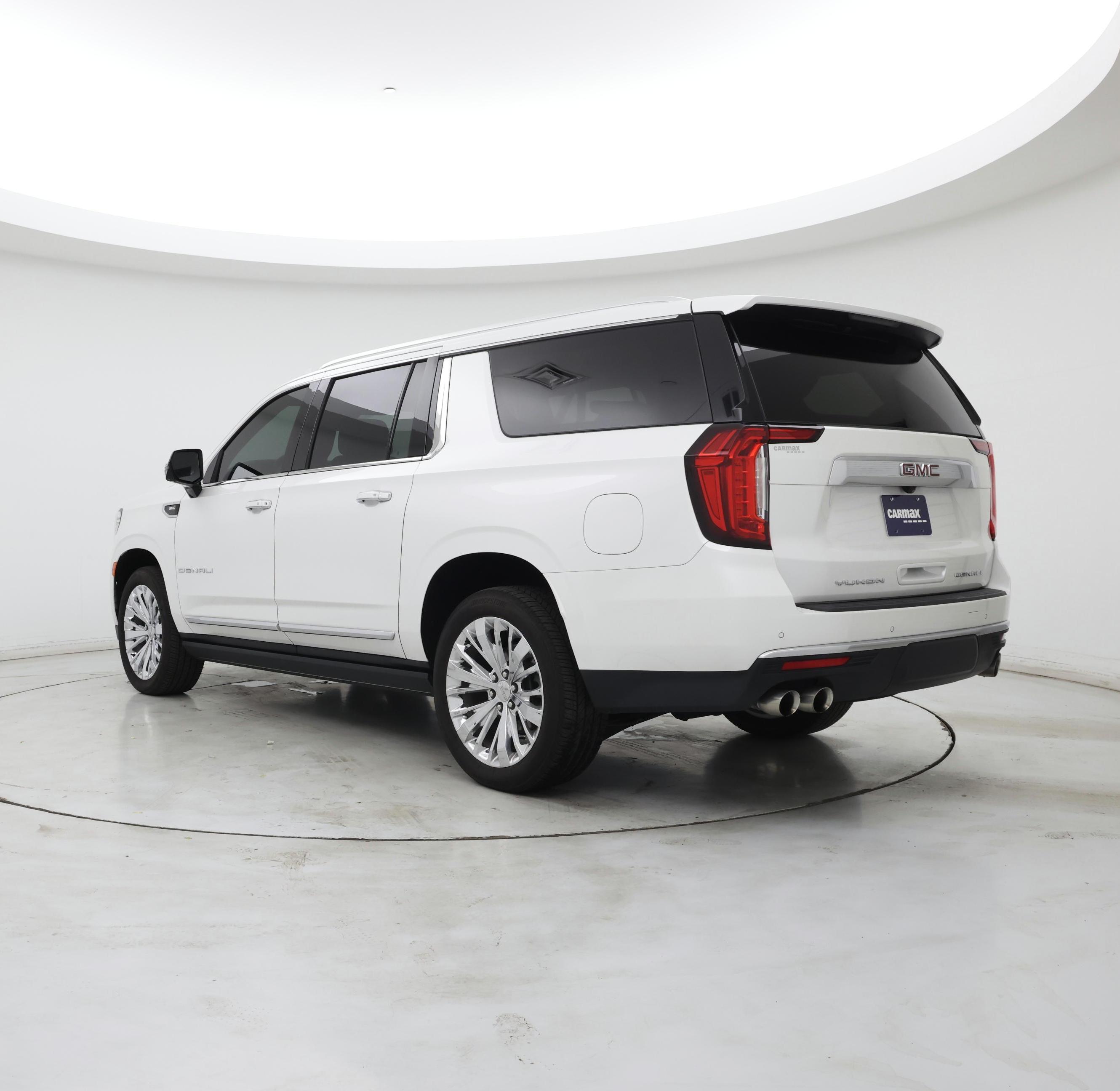 Thumbnail: 2022 GMC Yukon XL - 2