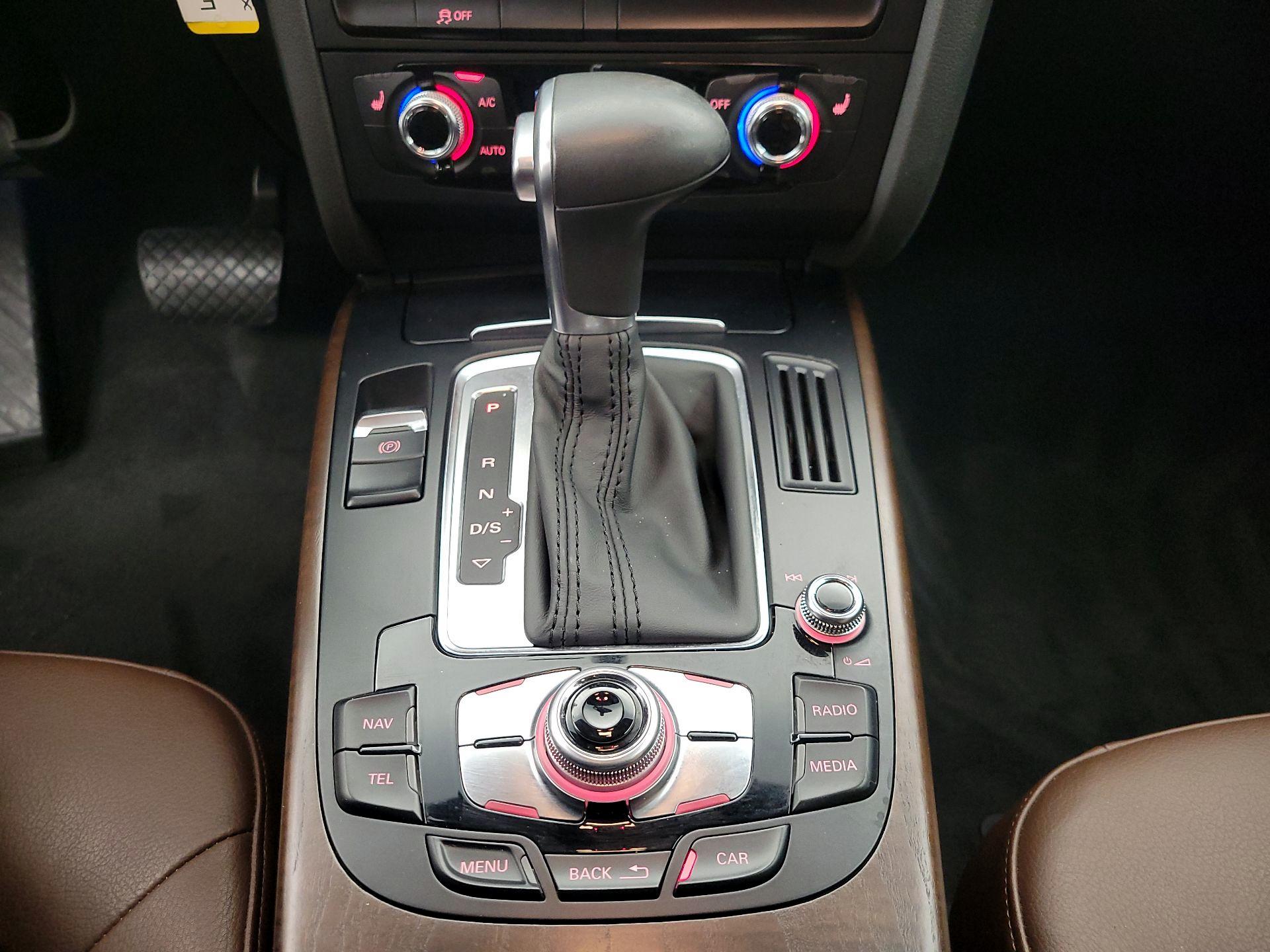 Thumbnail: 2015 Audi A4 - 17