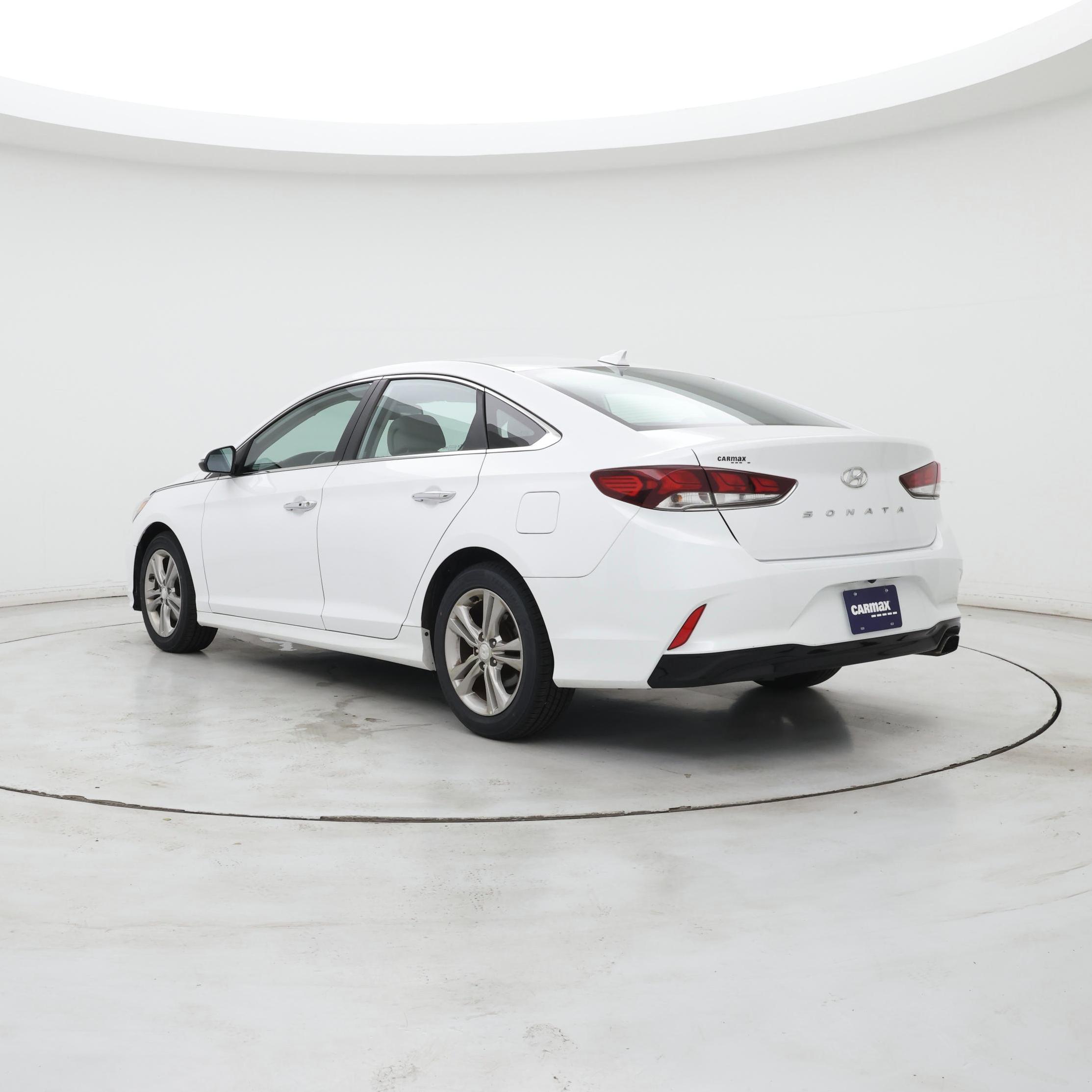 Thumbnail: 2019 Hyundai Sonata - 2
