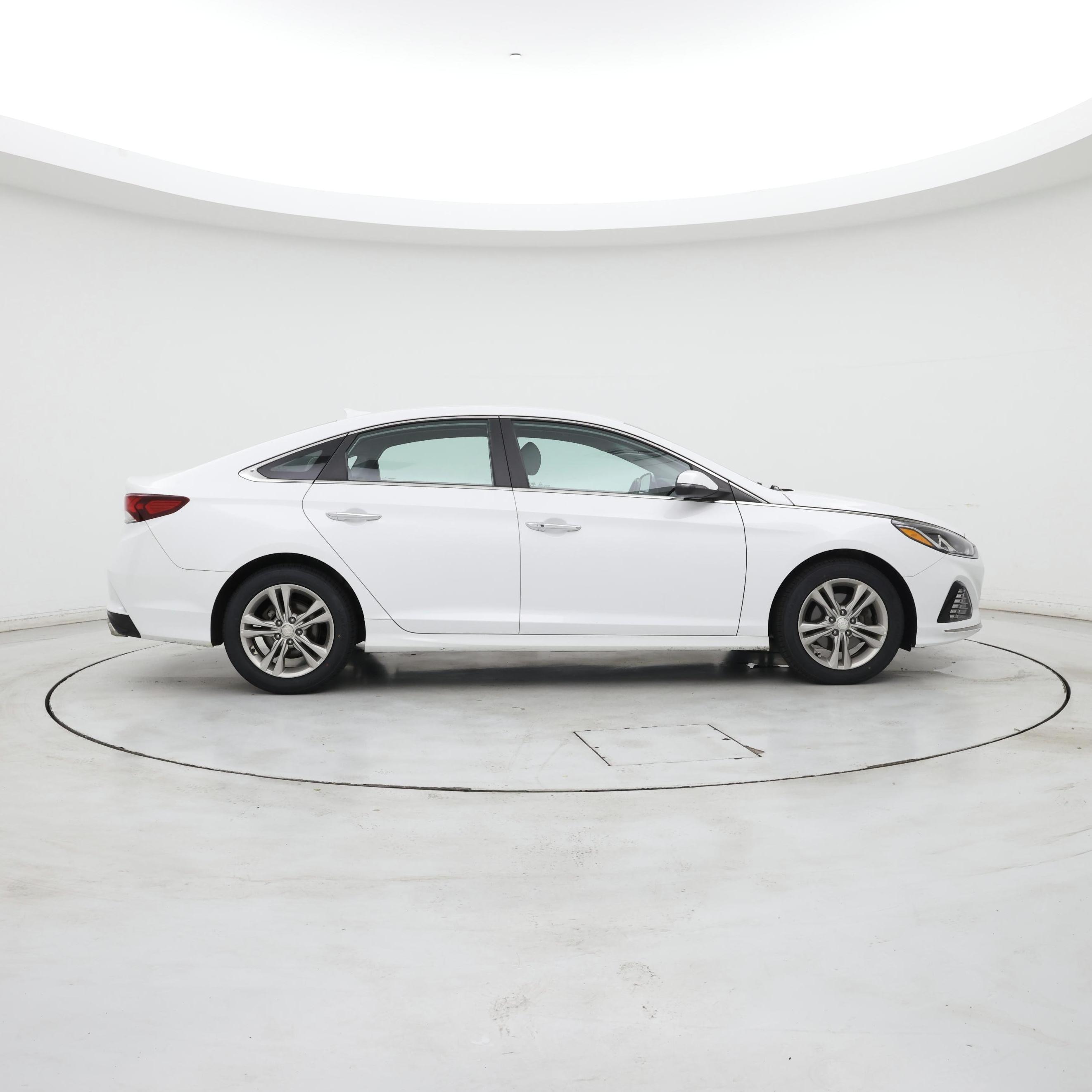 Thumbnail: 2019 Hyundai Sonata - 7