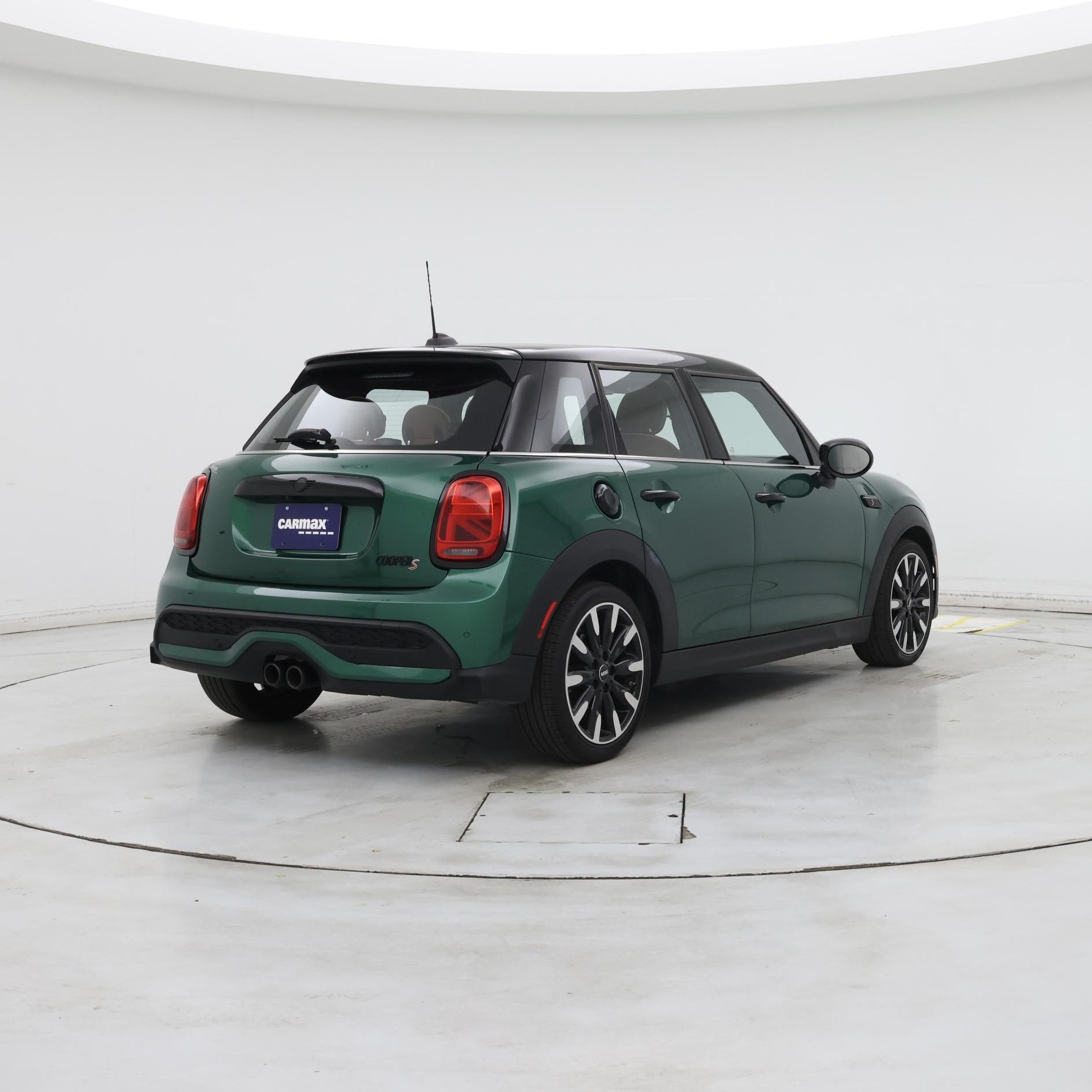 Thumbnail: 2022 MINI Cooper Hardtop - 8