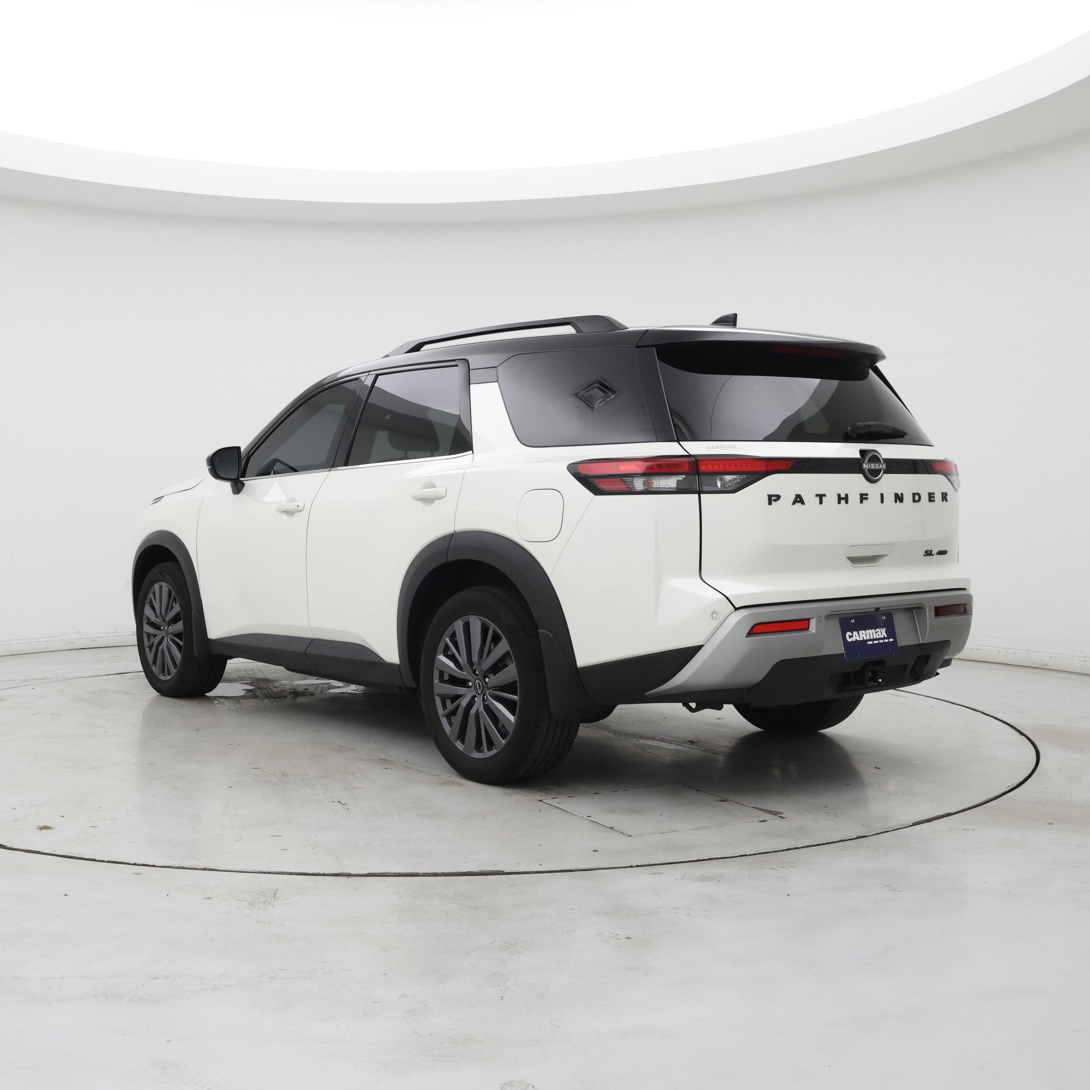 Thumbnail: 2023 Nissan Pathfinder - 2