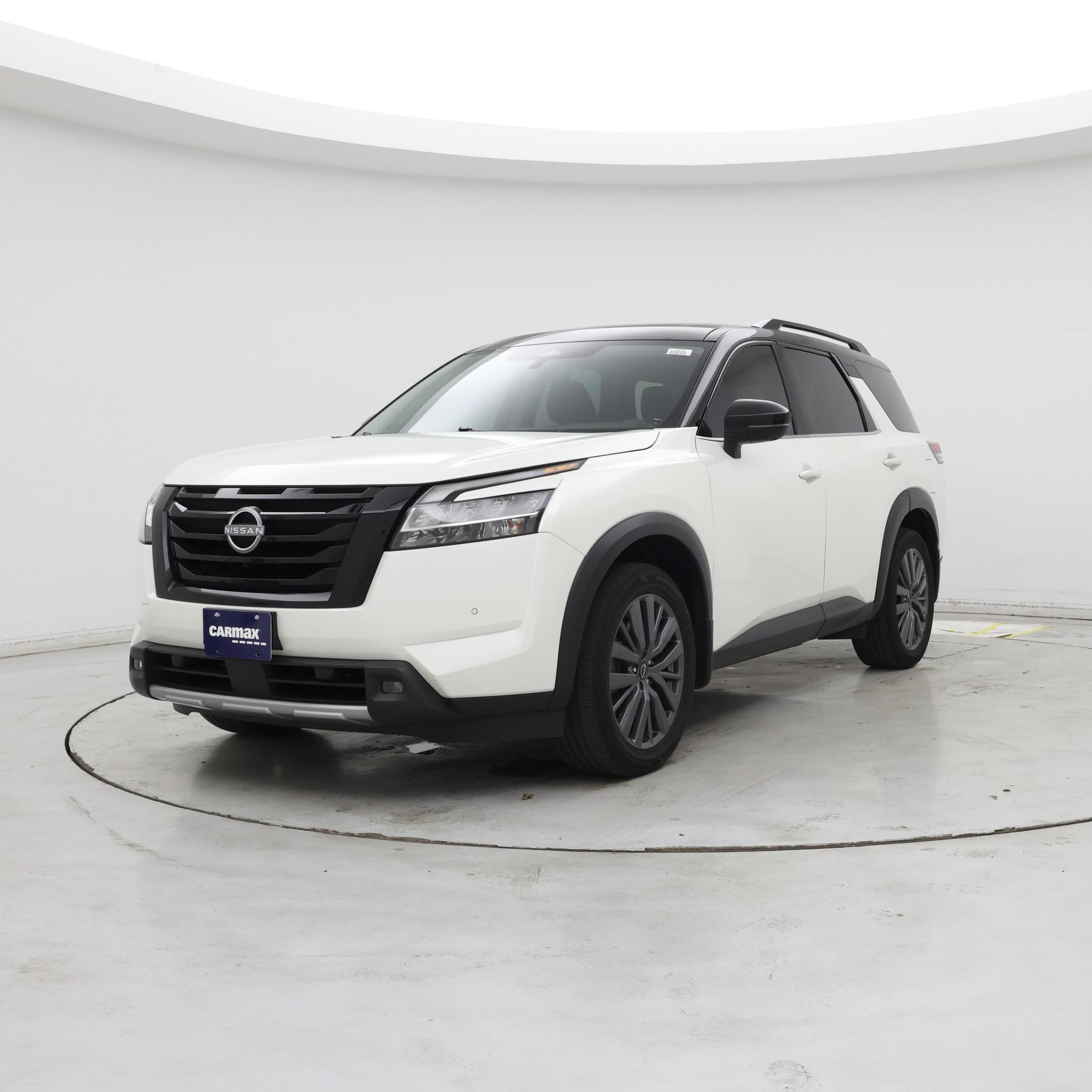 Thumbnail: 2023 Nissan Pathfinder - 4