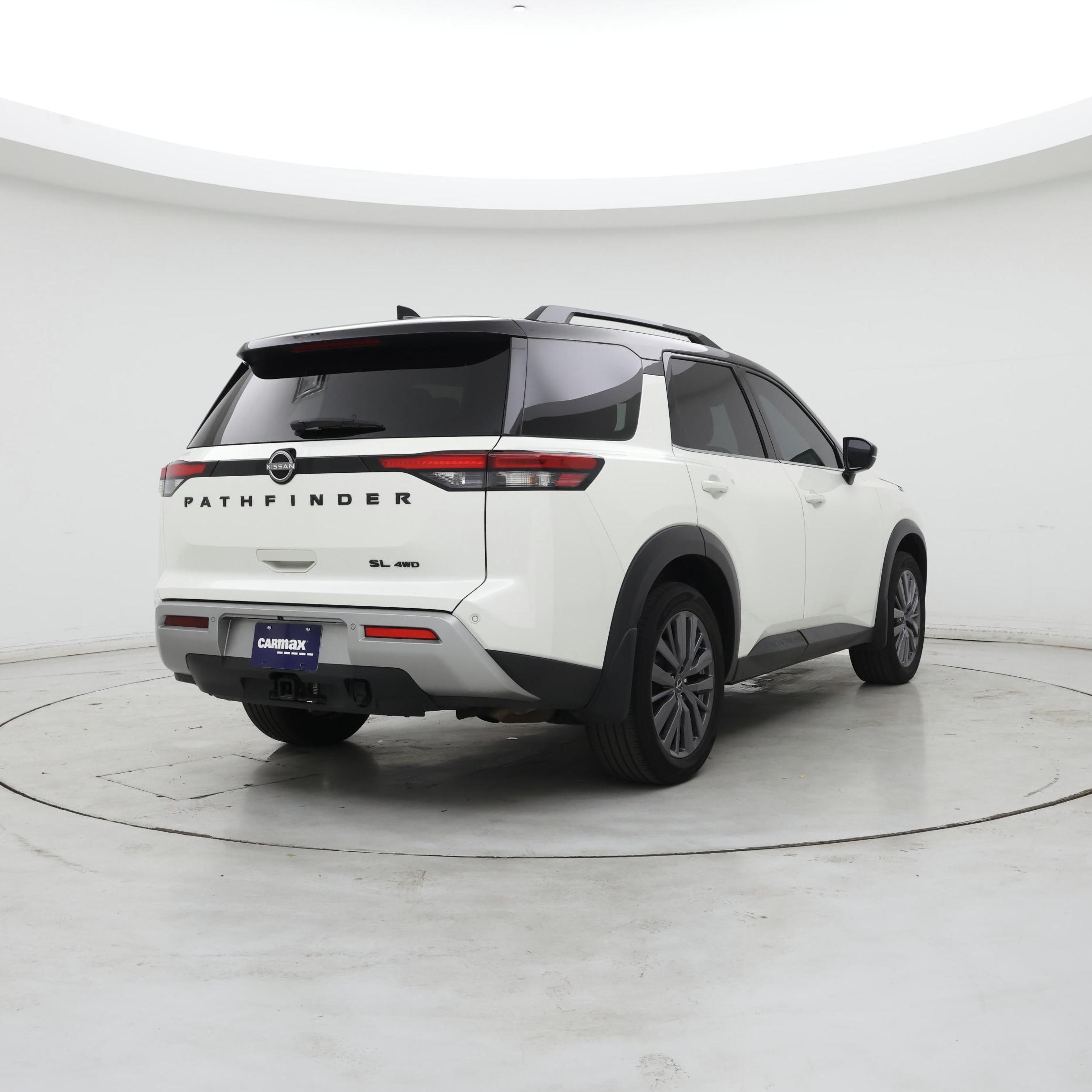 Thumbnail: 2023 Nissan Pathfinder - 8