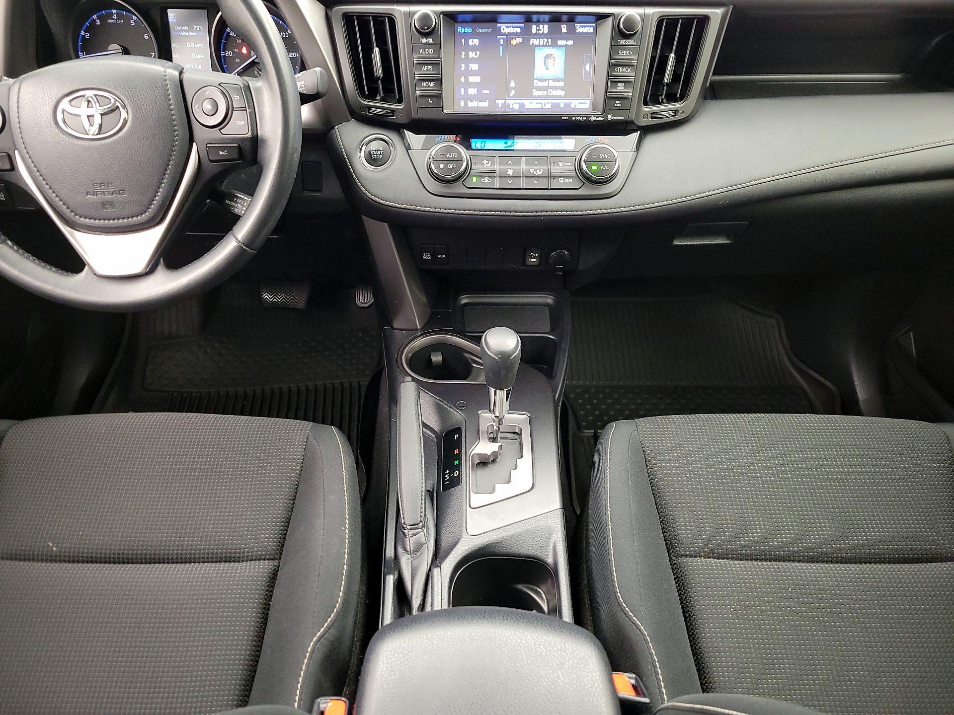 Thumbnail: 2017 Toyota RAV4 - 17
