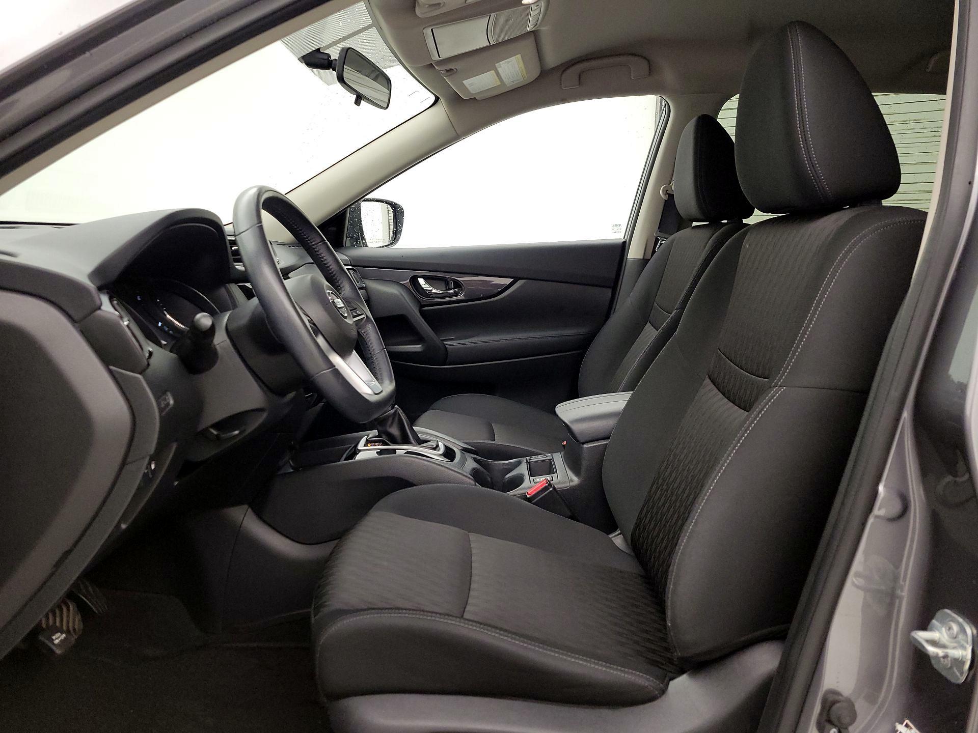 Thumbnail: 2018 Nissan Rogue - 11