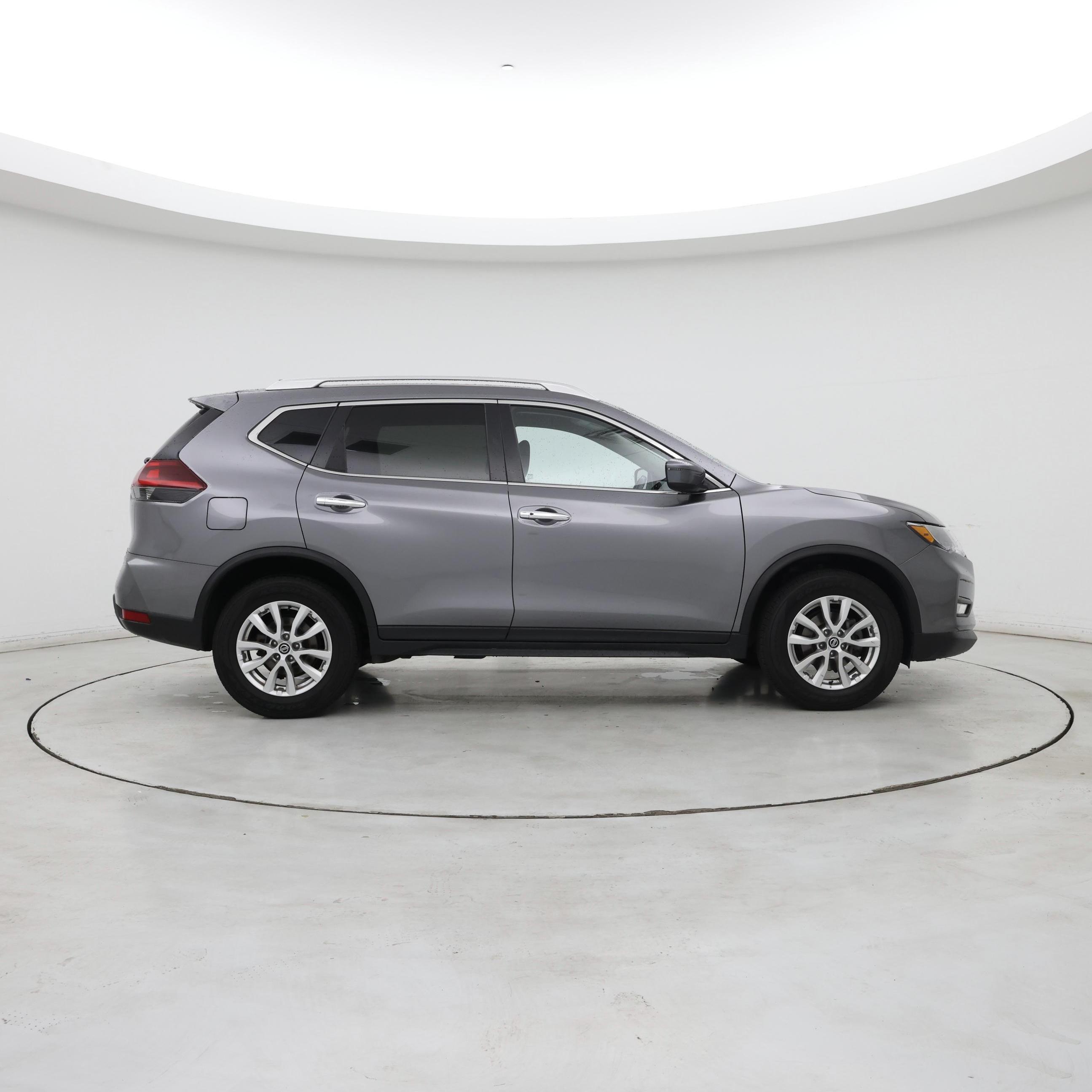 Thumbnail: 2018 Nissan Rogue - 7