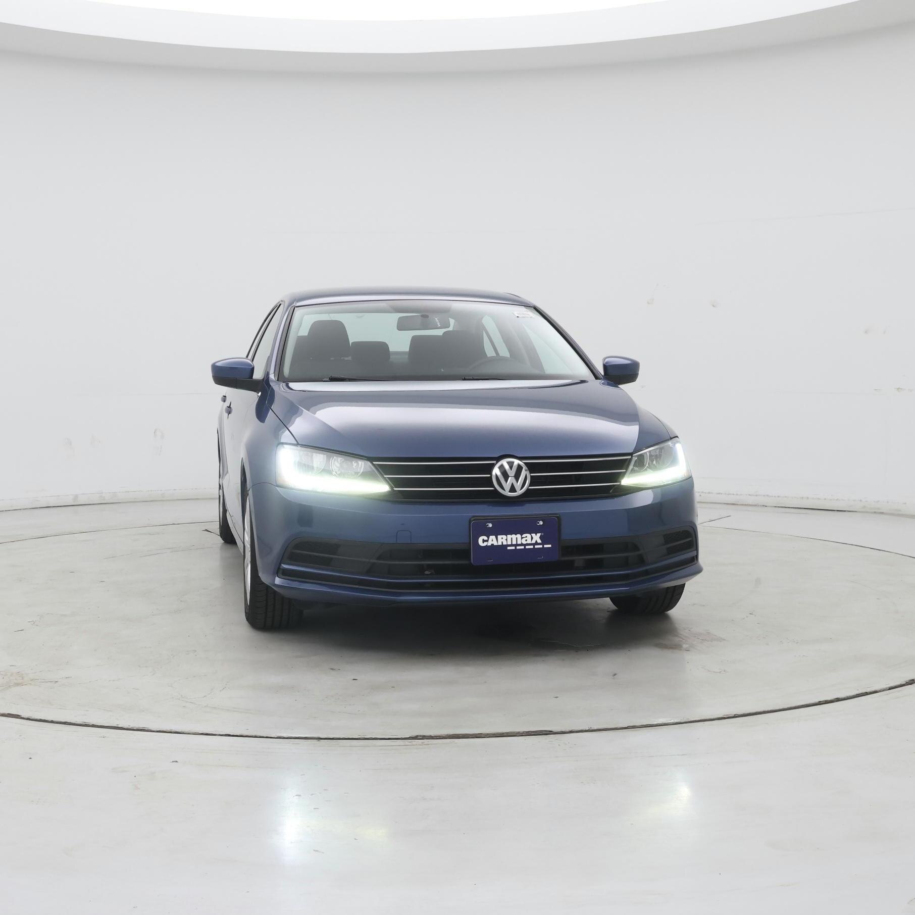 Thumbnail: 2017 Volkswagen Jetta - 5