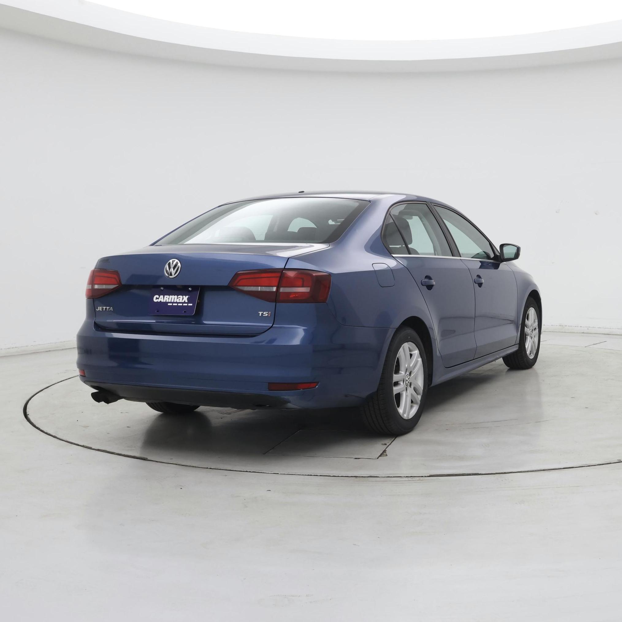 Thumbnail: 2017 Volkswagen Jetta - 8