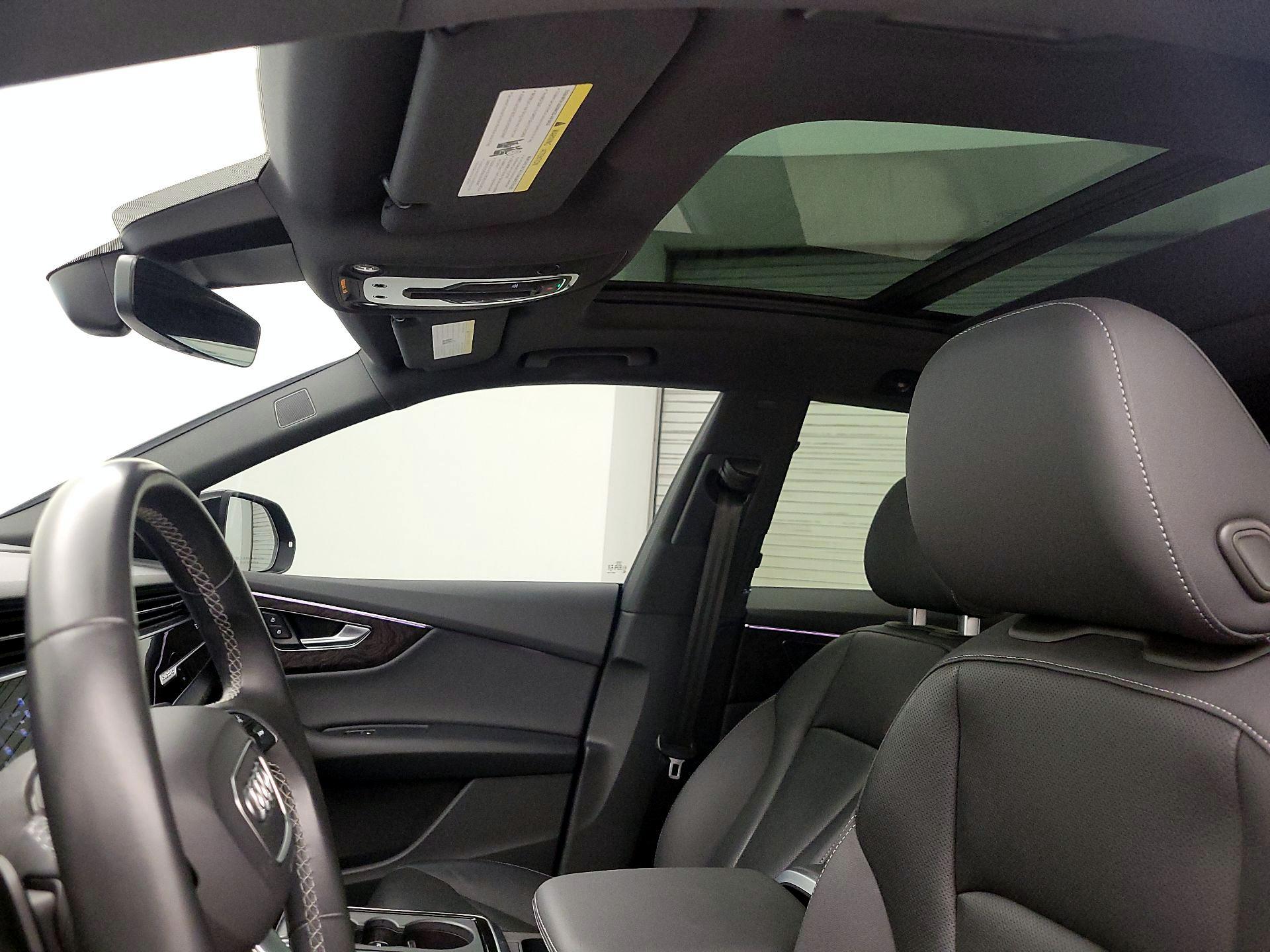 Thumbnail: 2021 Audi Q8 - 20