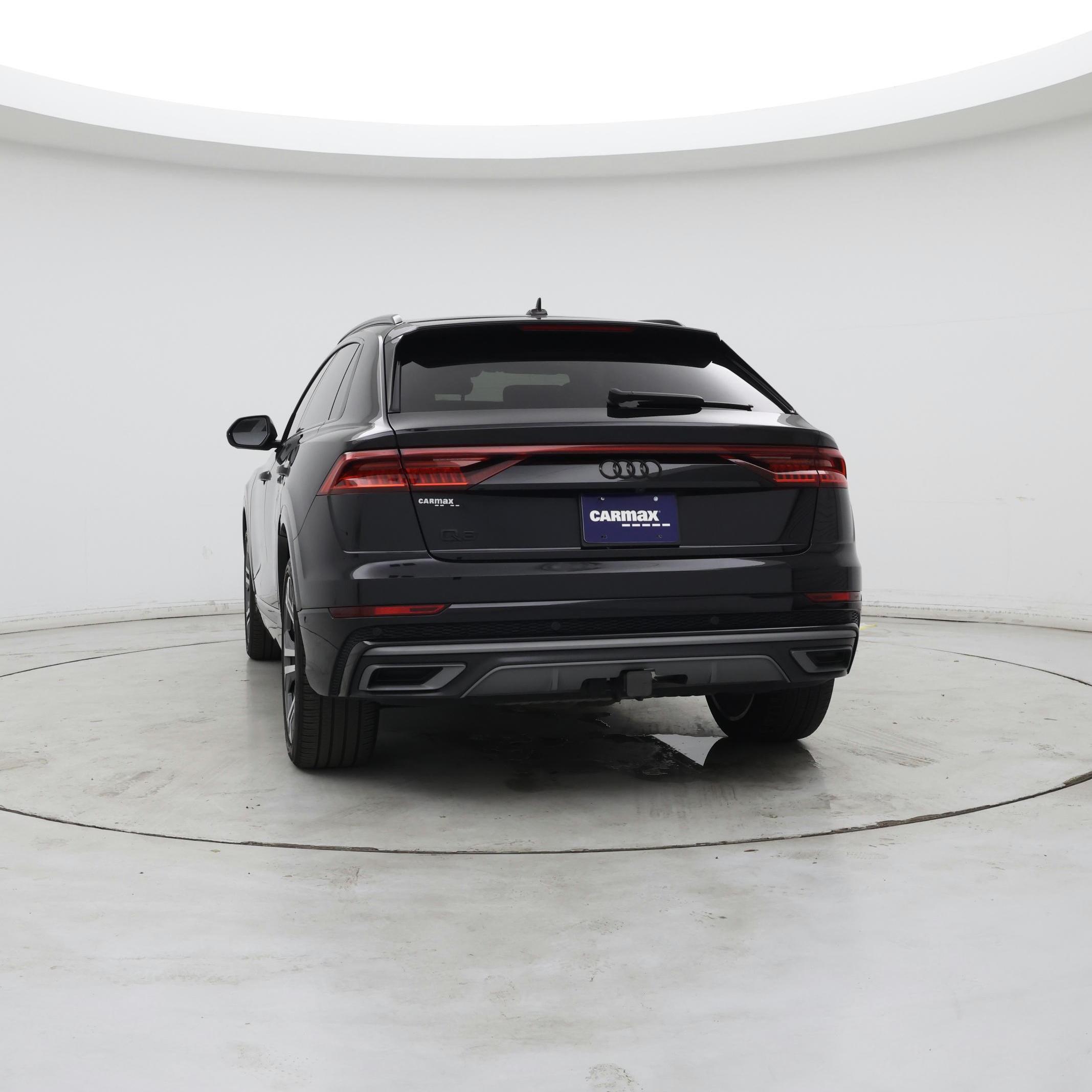 Thumbnail: 2021 Audi Q8 - 6