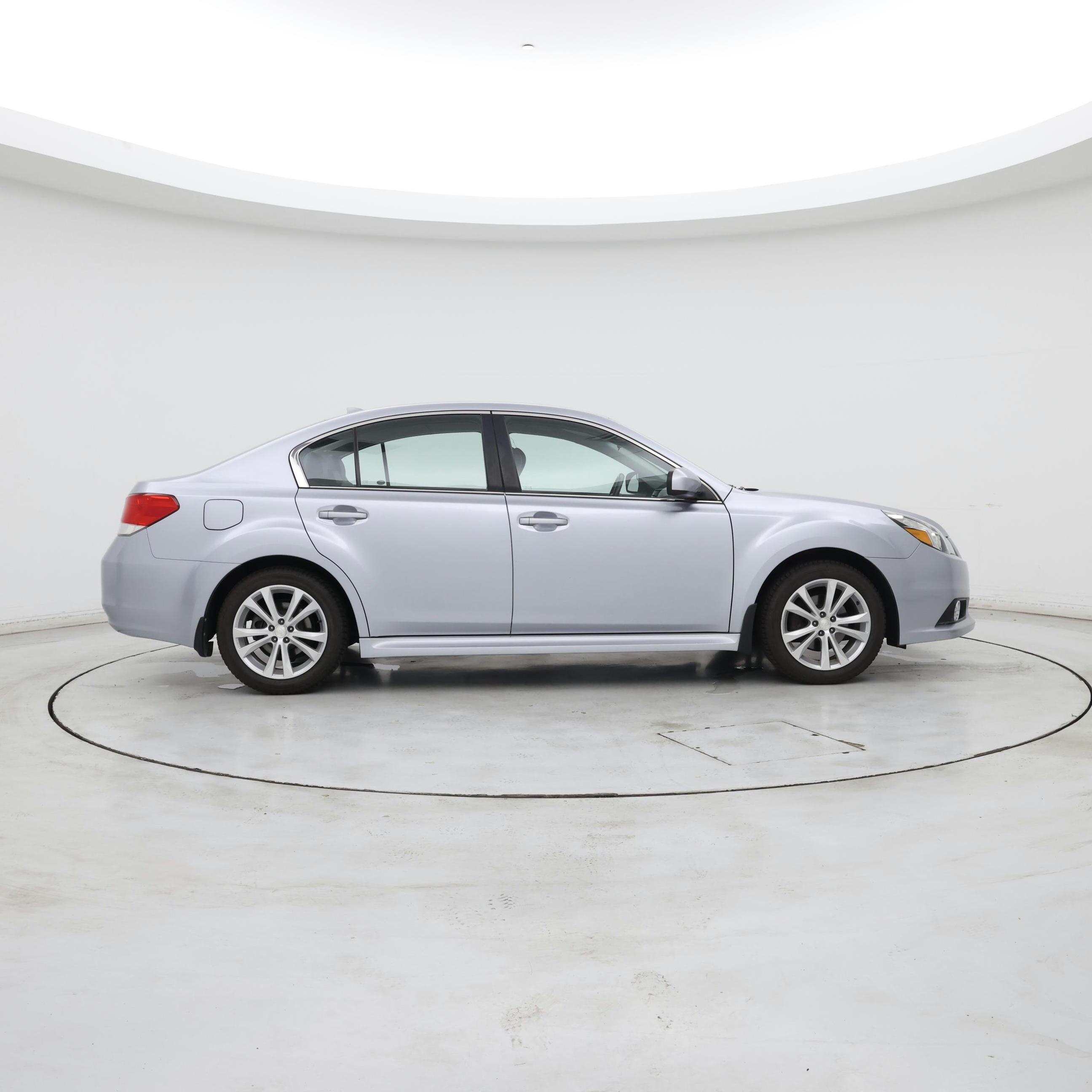 Thumbnail: 2013 Subaru Legacy - 7