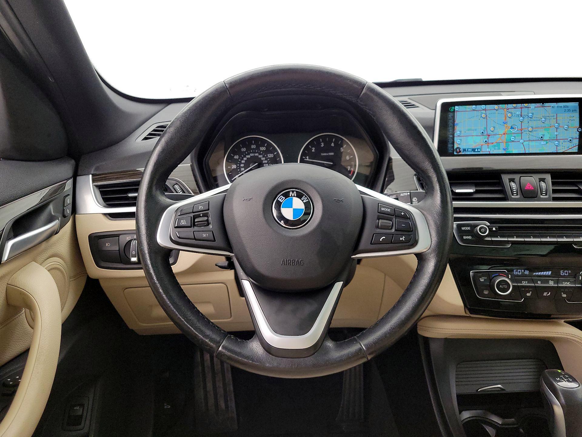 Thumbnail: 2017 BMW X1 - 10