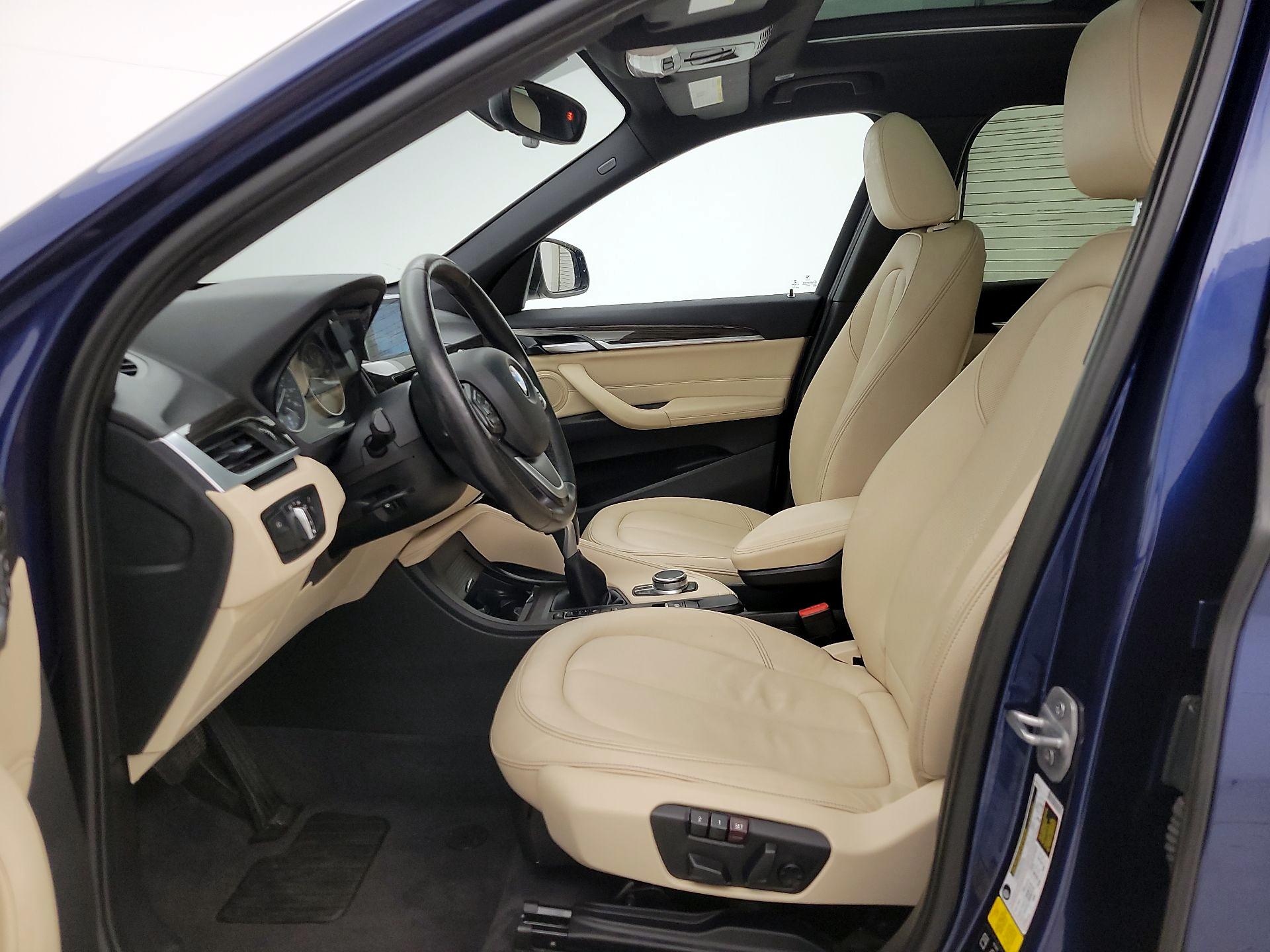 Thumbnail: 2017 BMW X1 - 11