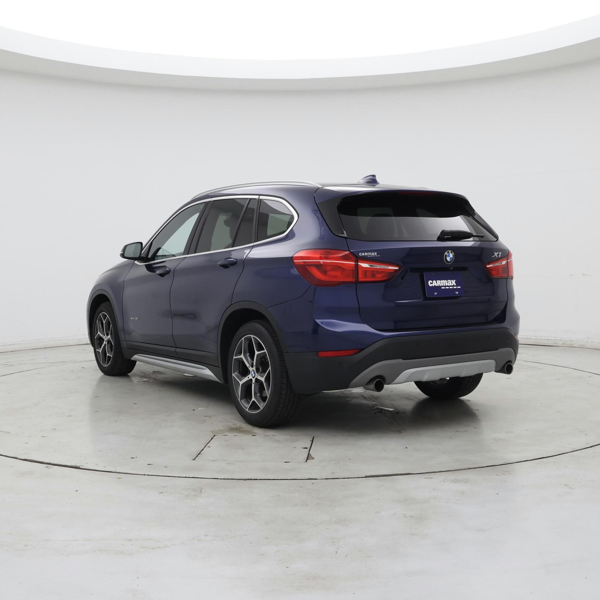 Thumbnail: 2017 BMW X1 - 2