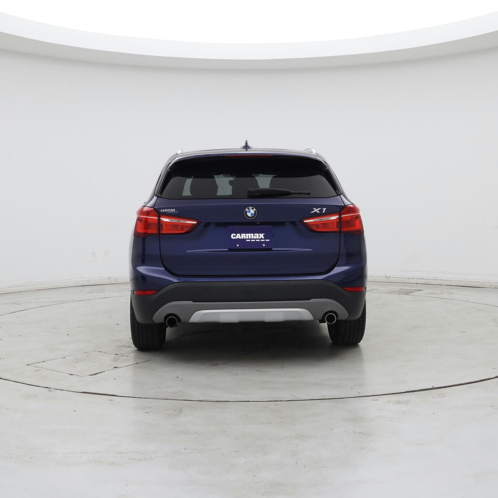 Thumbnail: 2017 BMW X1 - 6