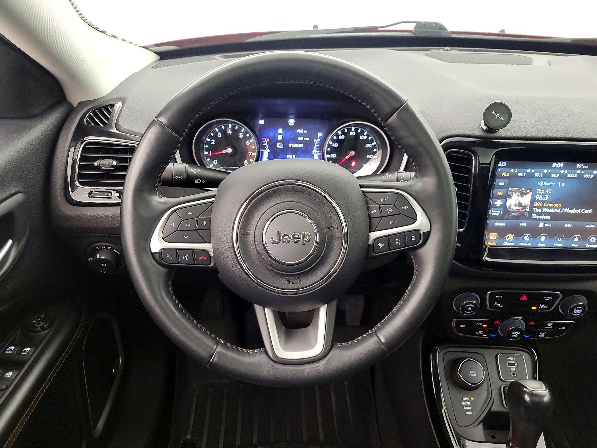 Thumbnail: 2019 Jeep Compass - 10