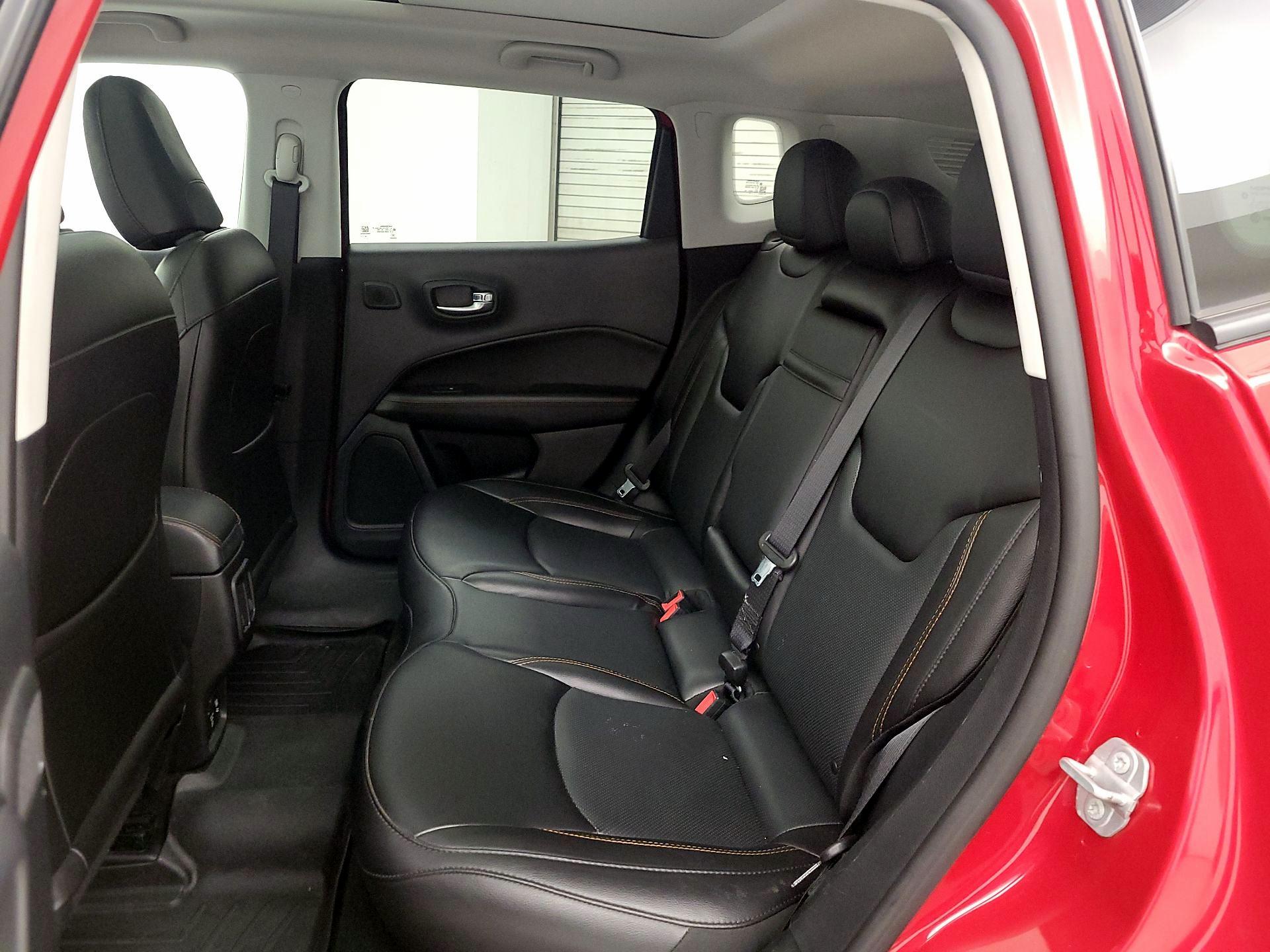 Thumbnail: 2019 Jeep Compass - 20