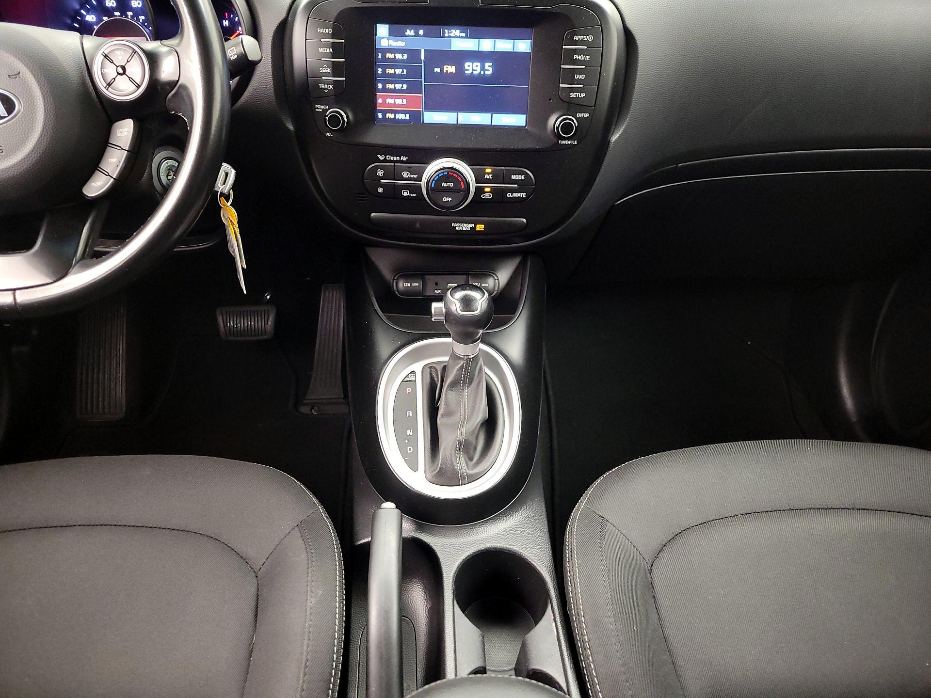 Thumbnail: 2018 Kia Soul - 17