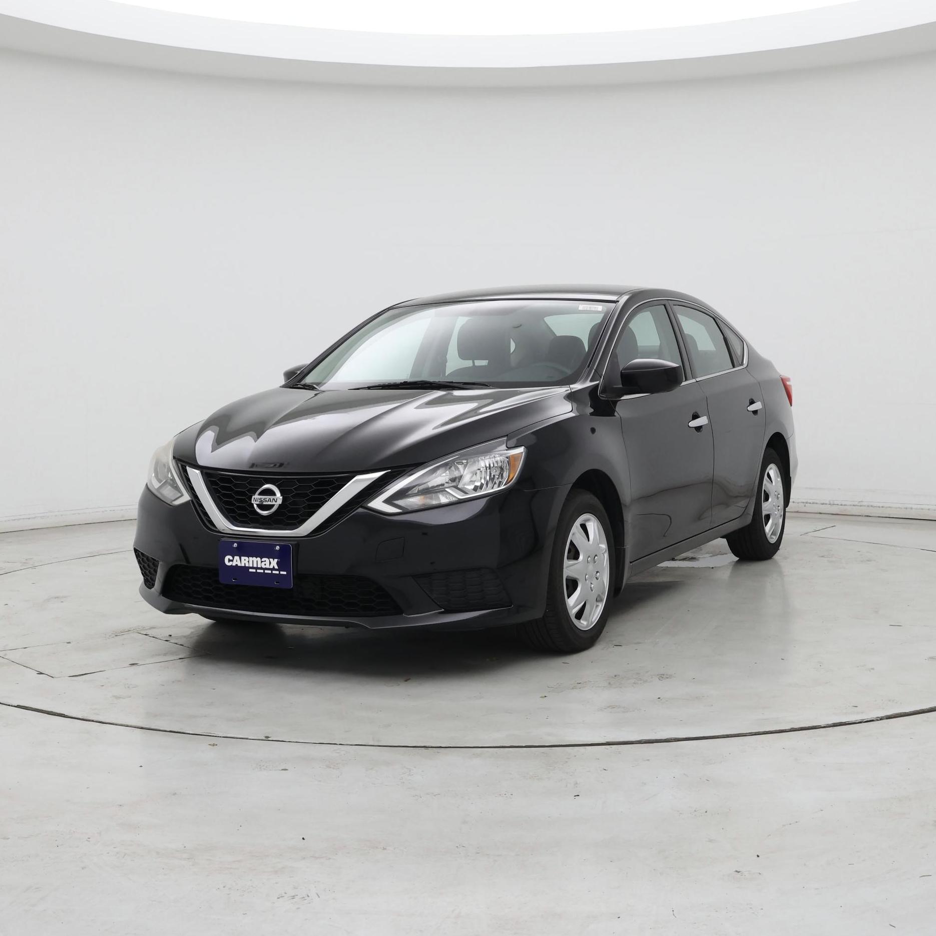Thumbnail: 2017 Nissan Sentra - 4