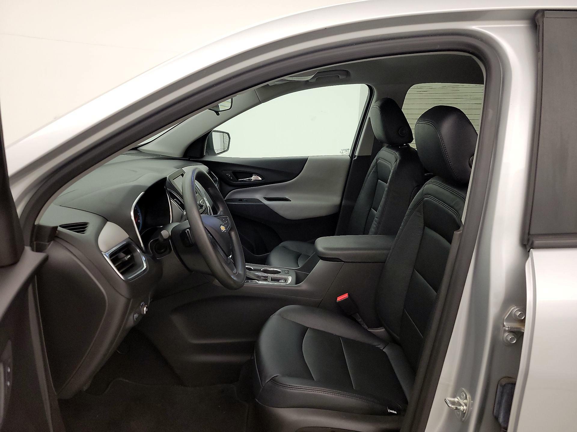 Thumbnail: 2021 Chevrolet Equinox - 11