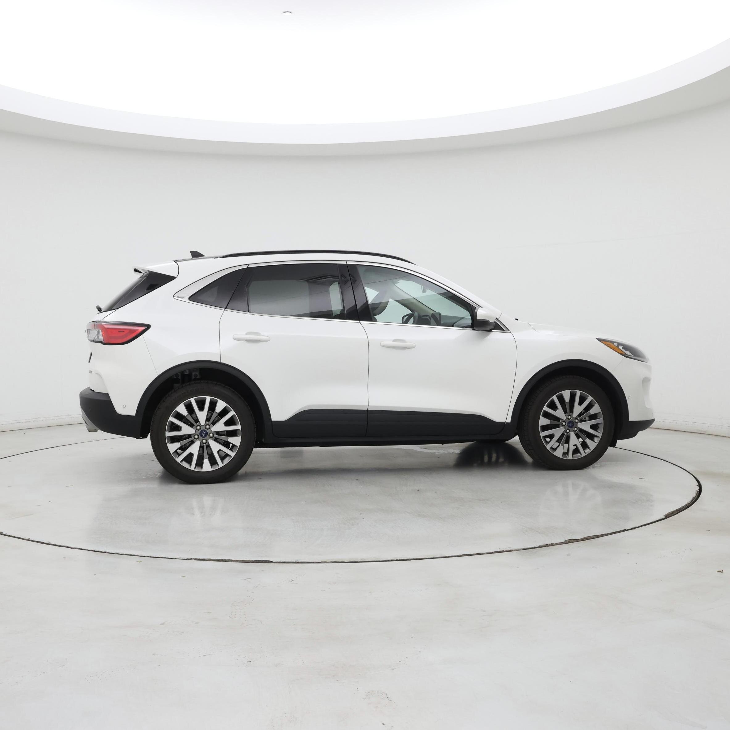 Thumbnail: 2020 Ford Escape - 7