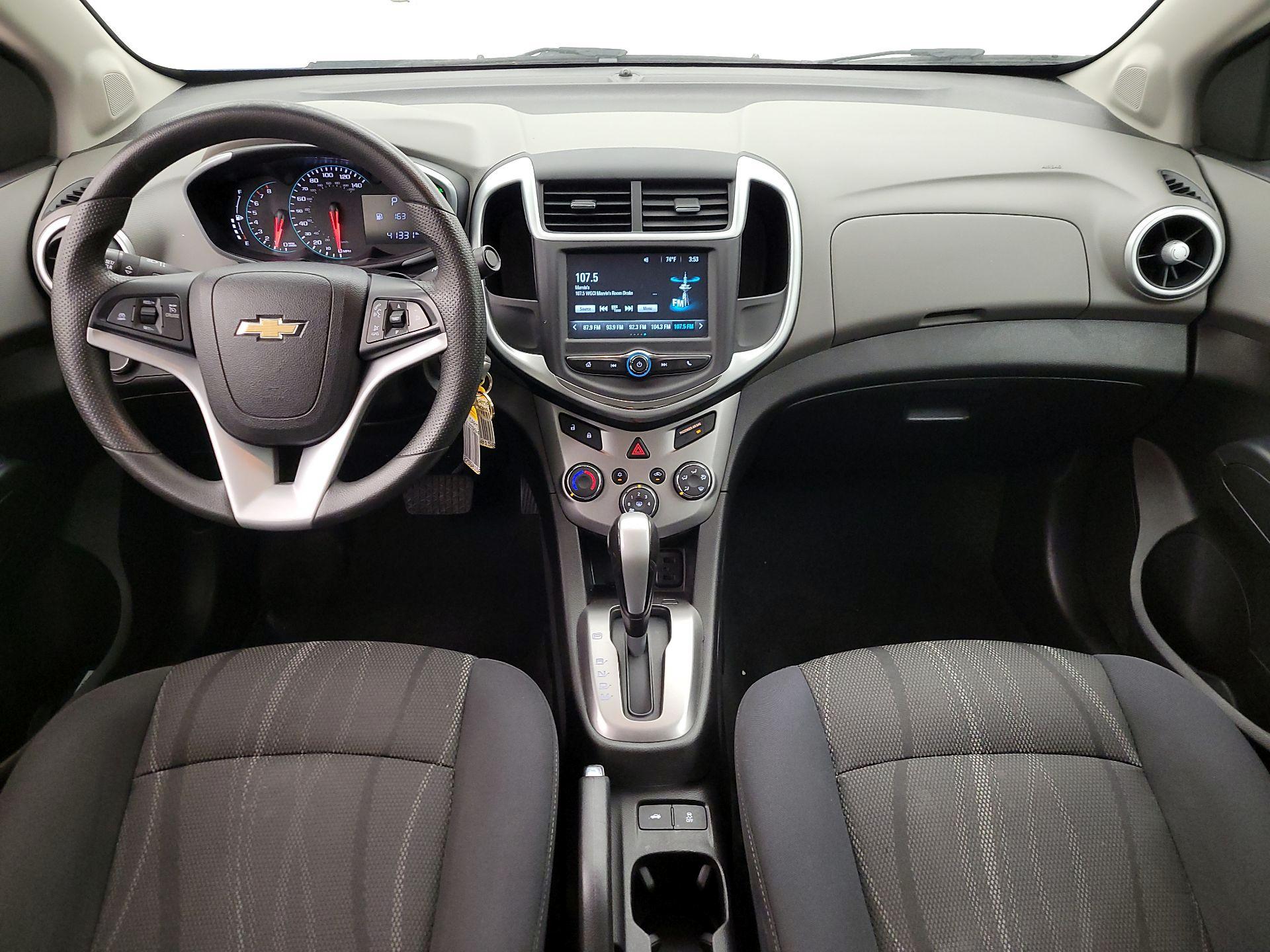 Thumbnail: 2017 Chevrolet Sonic - 9