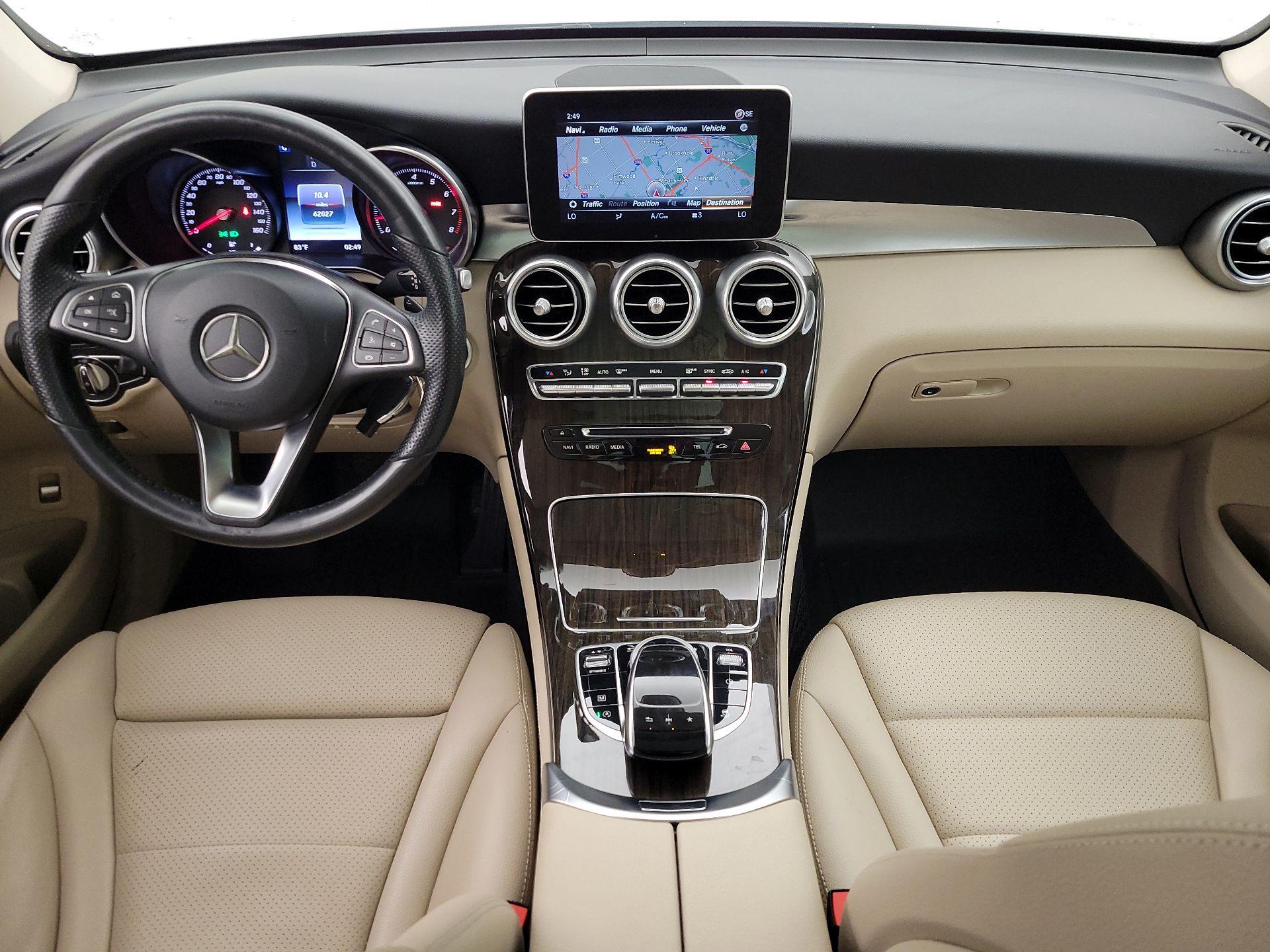 Thumbnail: 2018 Mercedes-Benz GLC - 9
