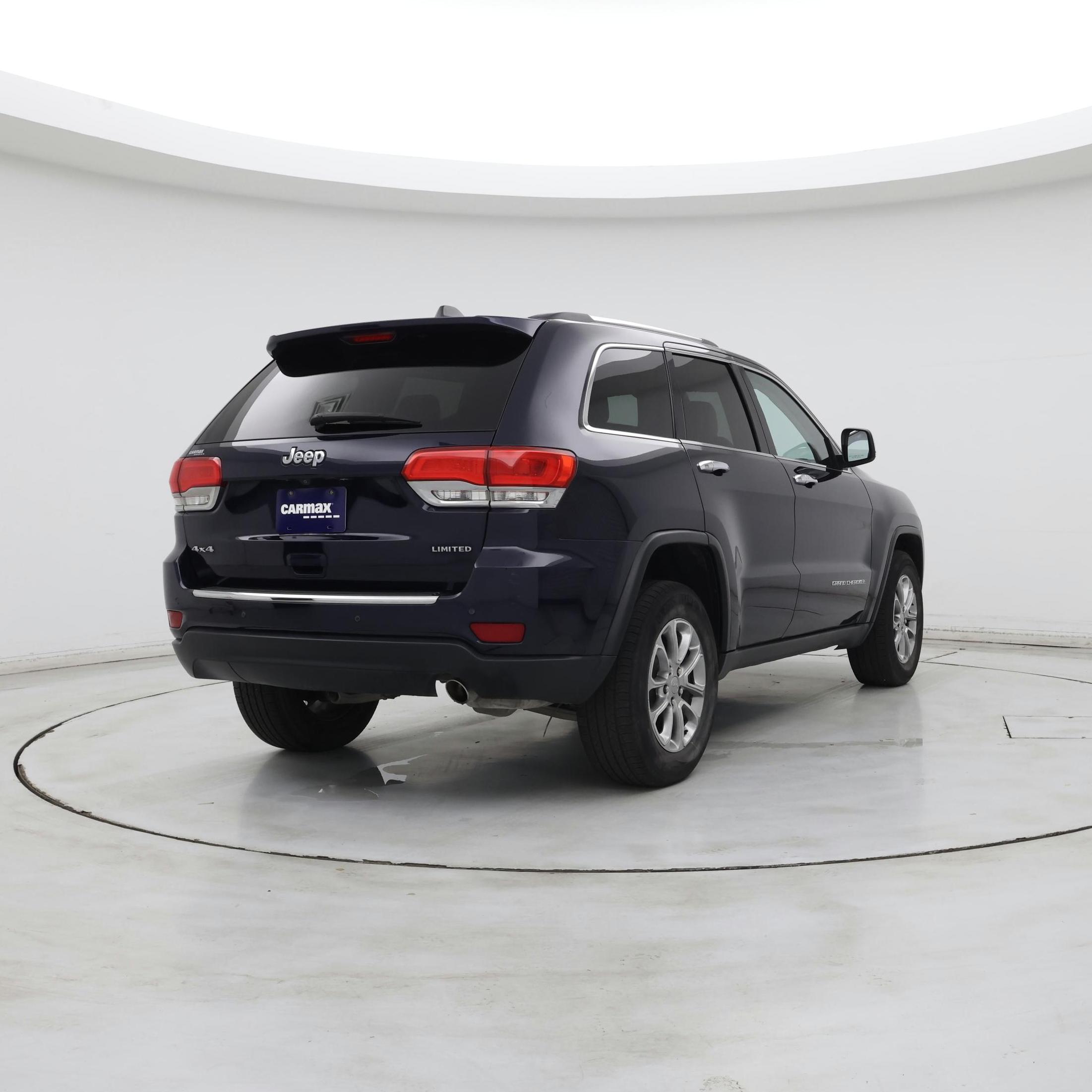 Thumbnail: 2015 Jeep Grand Cherokee - 8