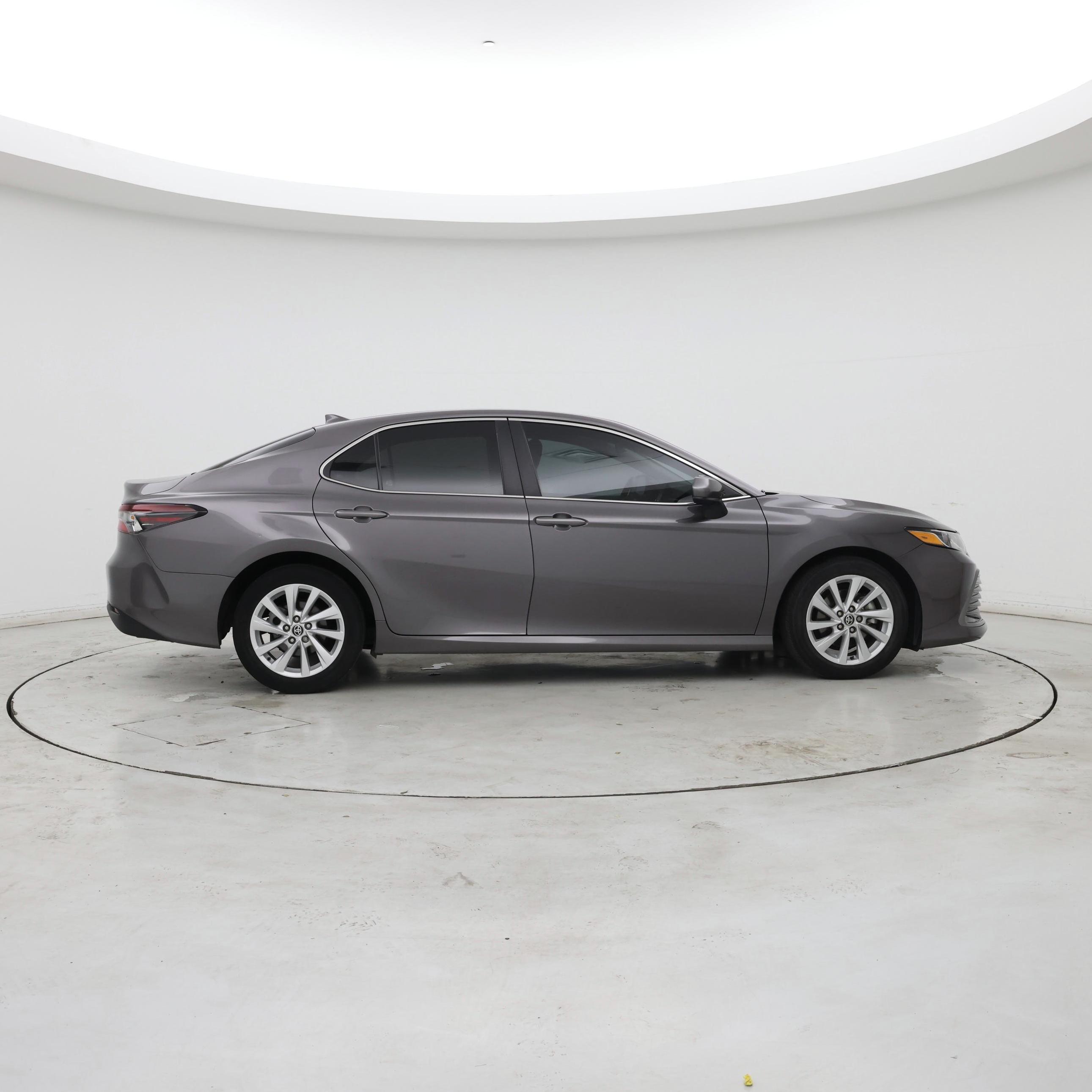 Thumbnail: 2022 Toyota Camry - 7