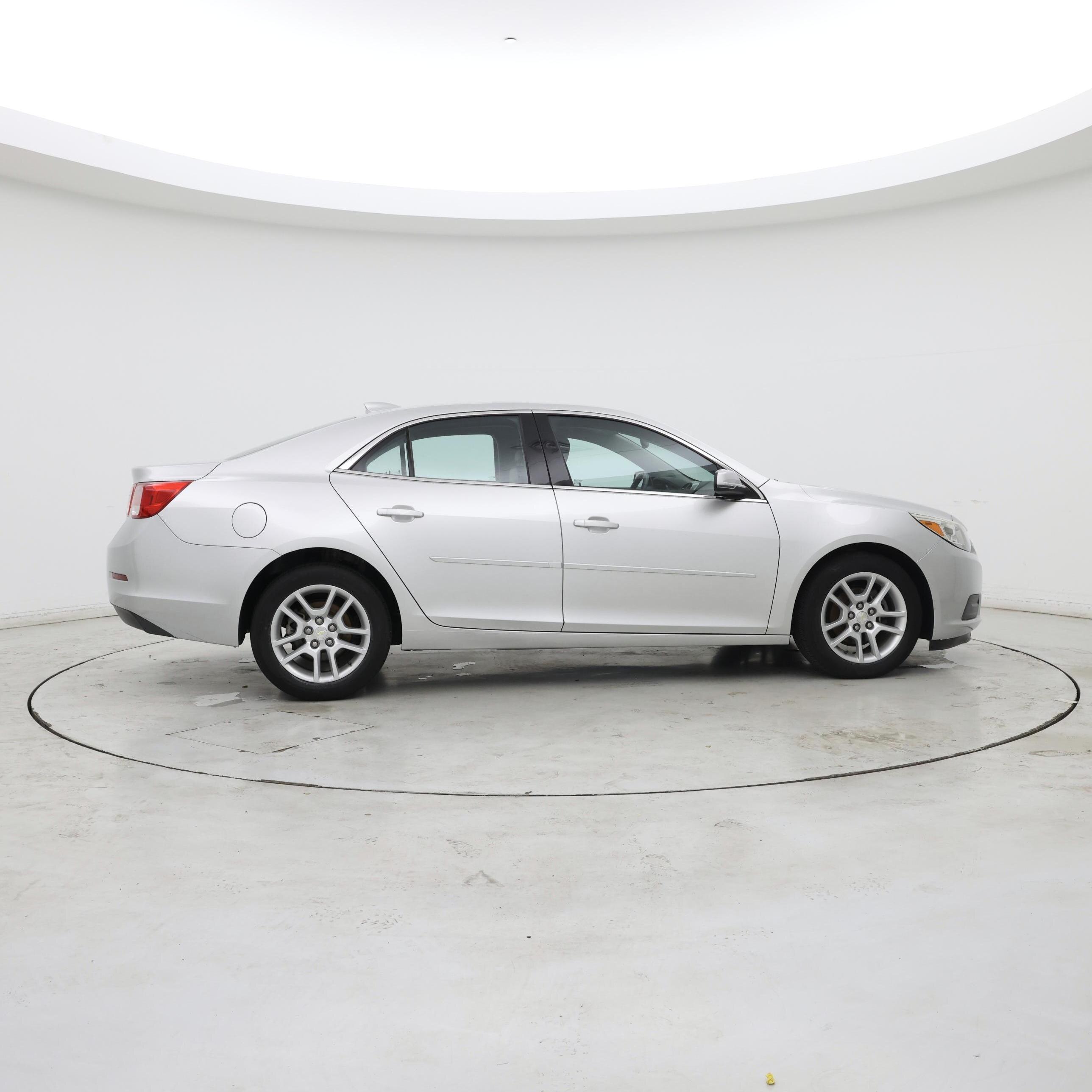 Thumbnail: 2015 Chevrolet Malibu - 7