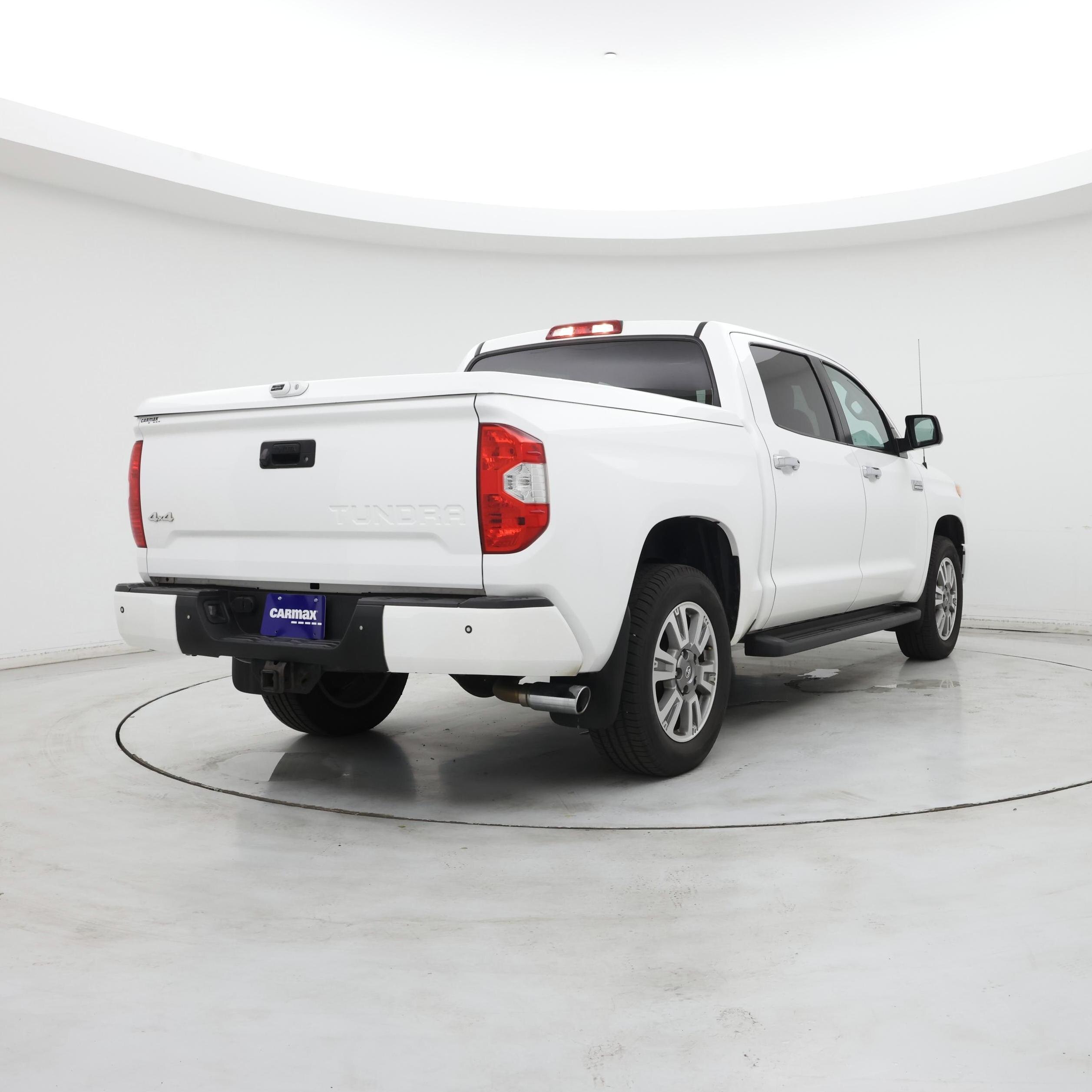 Thumbnail: 2016 Toyota Tundra - 8