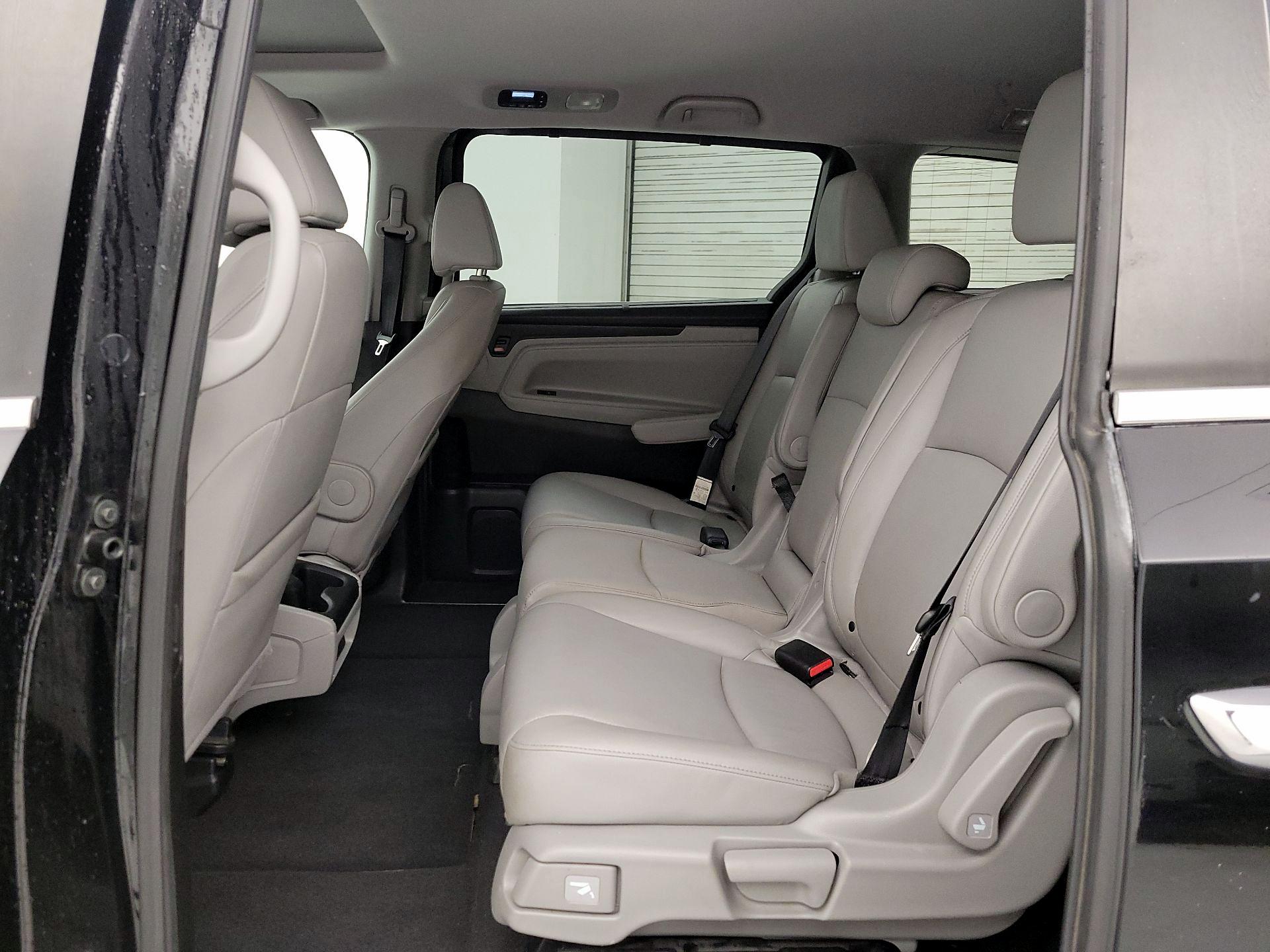 Thumbnail: 2018 Honda Odyssey - 20