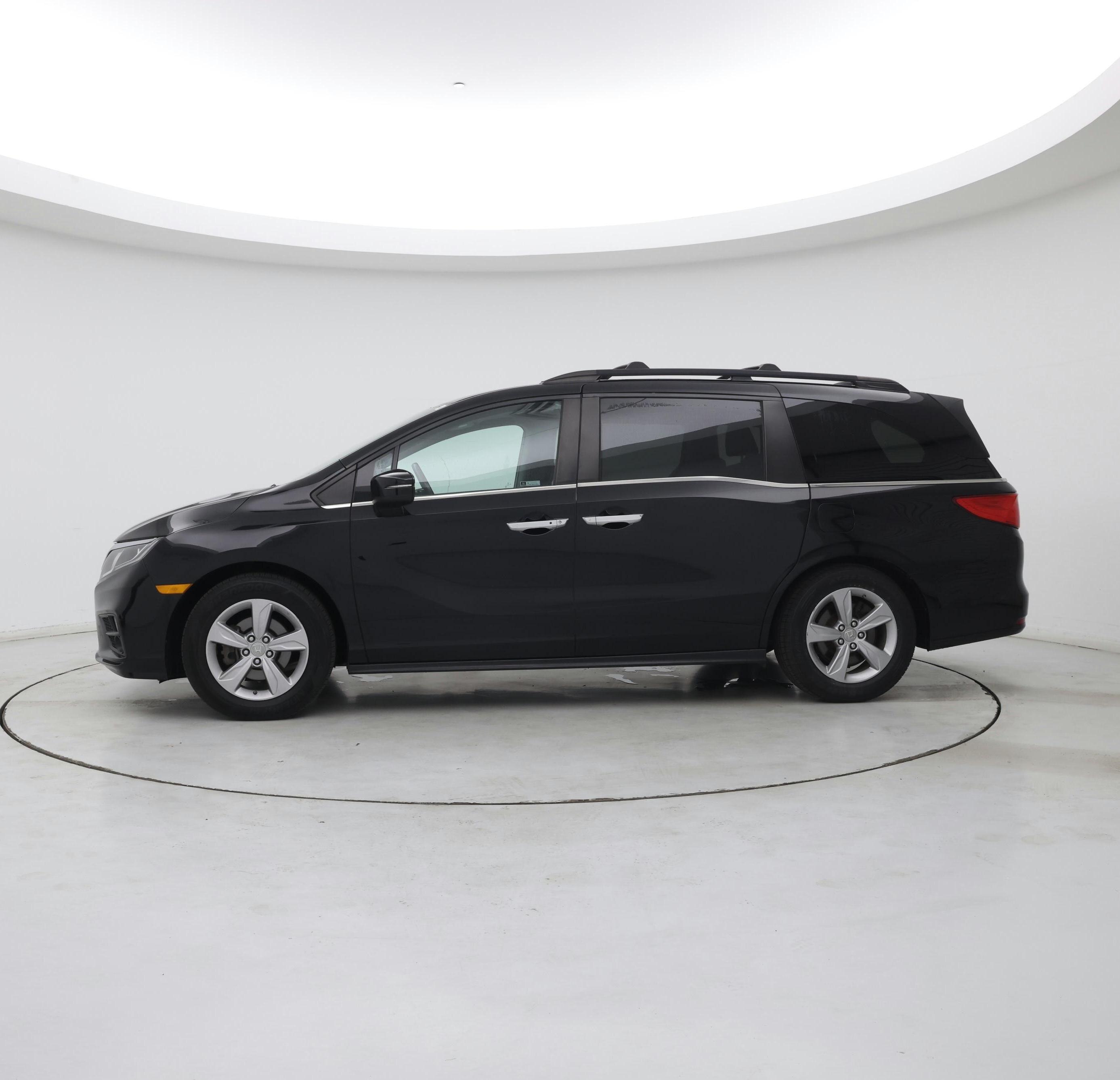 Thumbnail: 2018 Honda Odyssey - 3