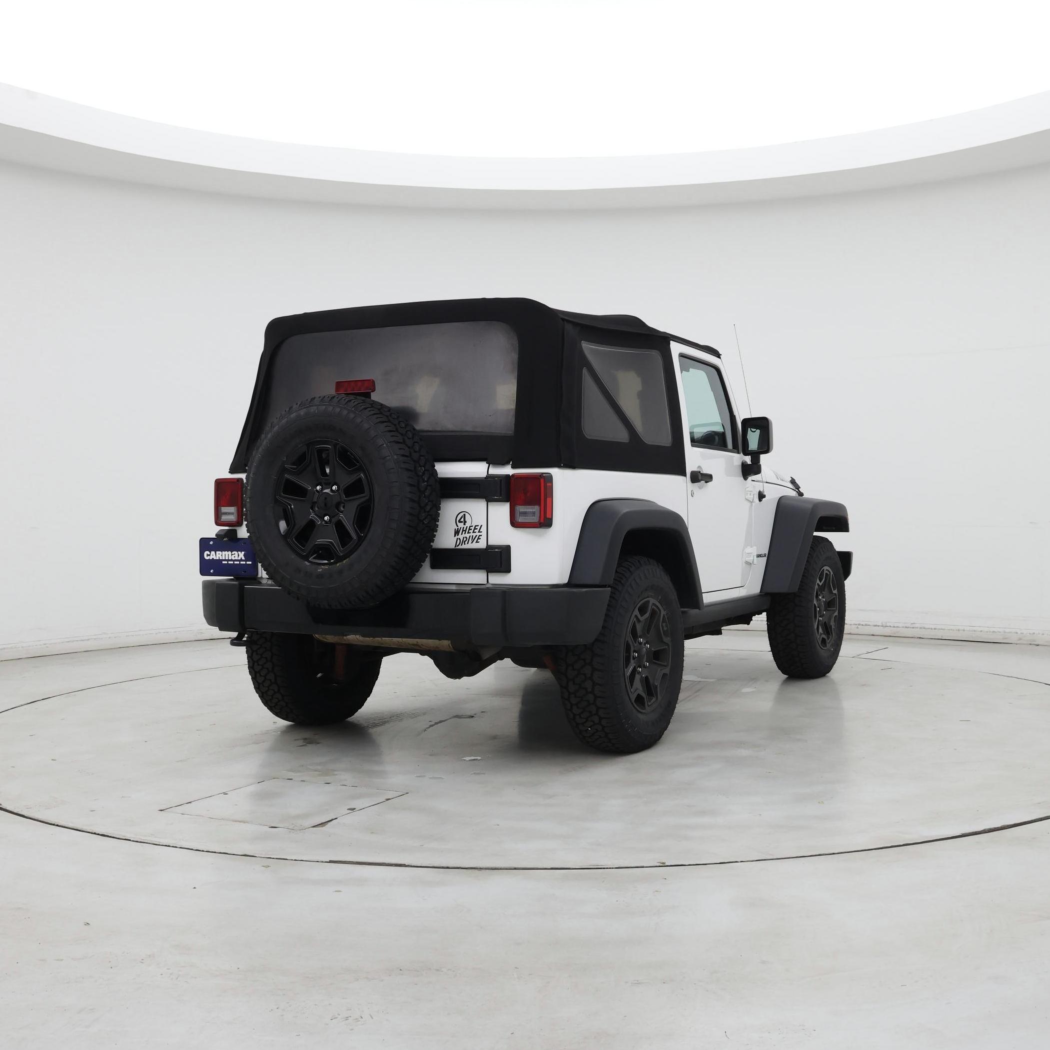 Thumbnail: 2016 Jeep Wrangler - 8