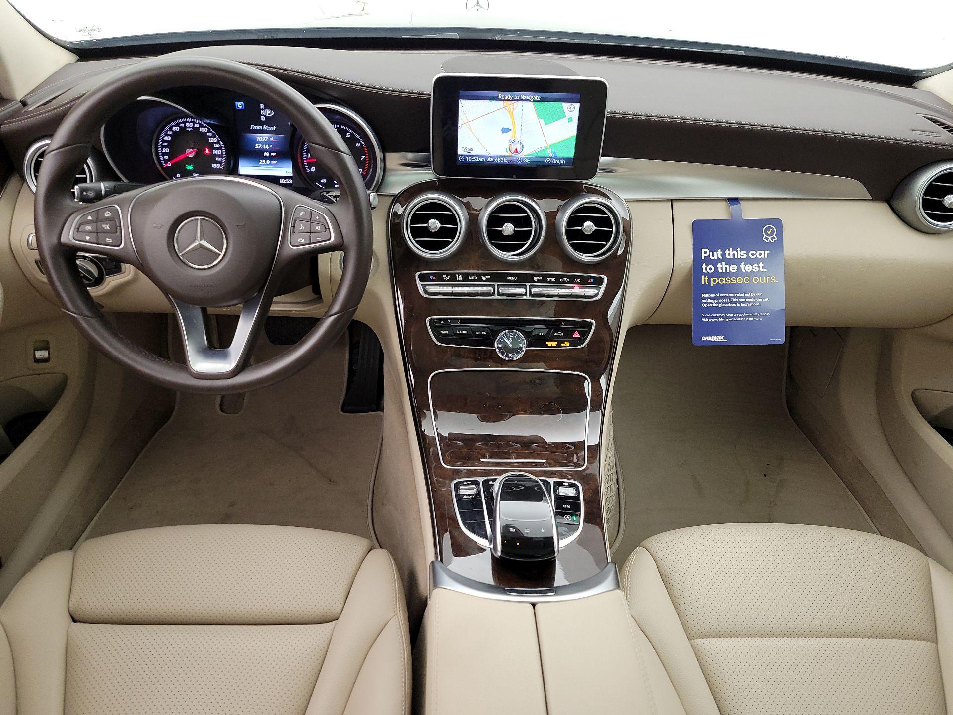 Thumbnail: 2015 Mercedes-Benz C-Class - 9