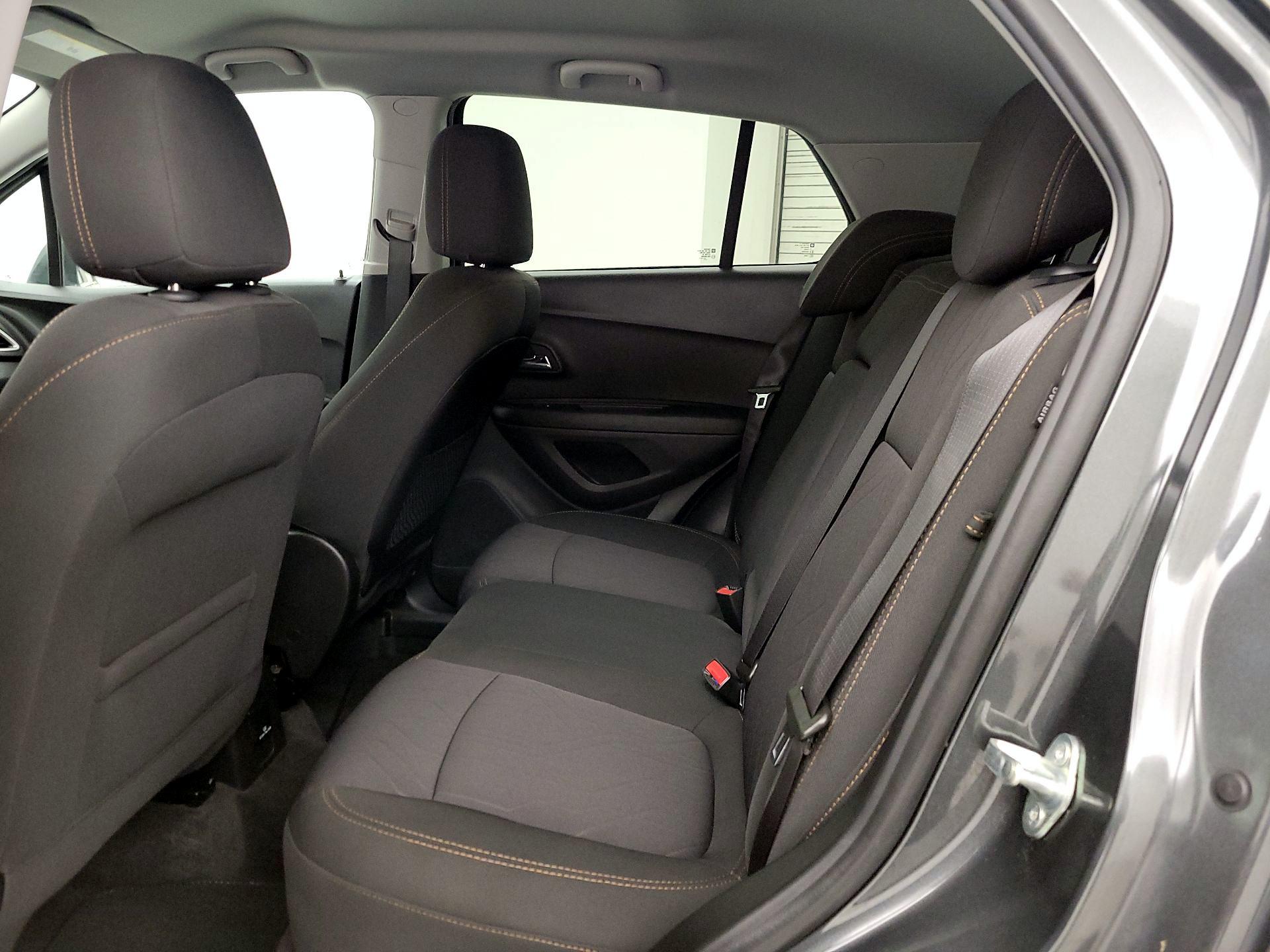Thumbnail: 2020 Chevrolet Trax - 18