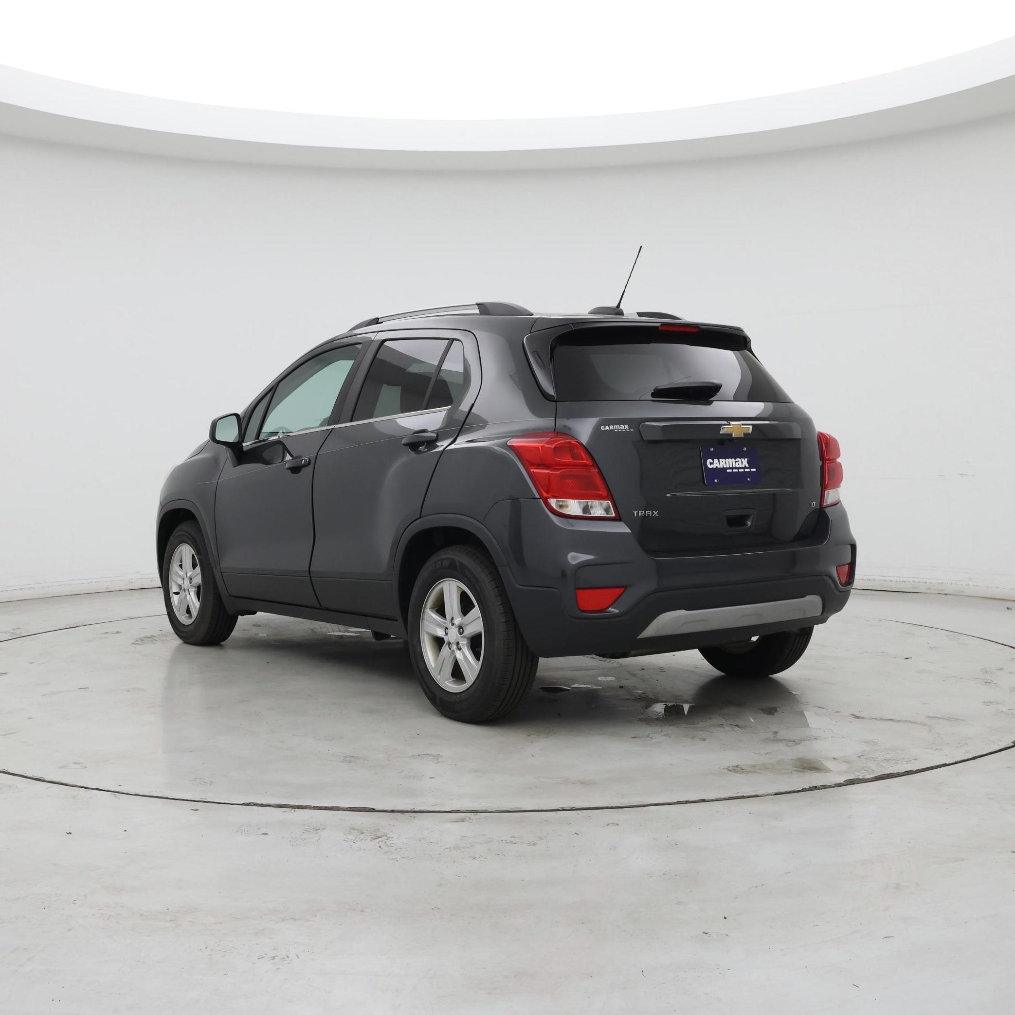 Thumbnail: 2020 Chevrolet Trax - 2