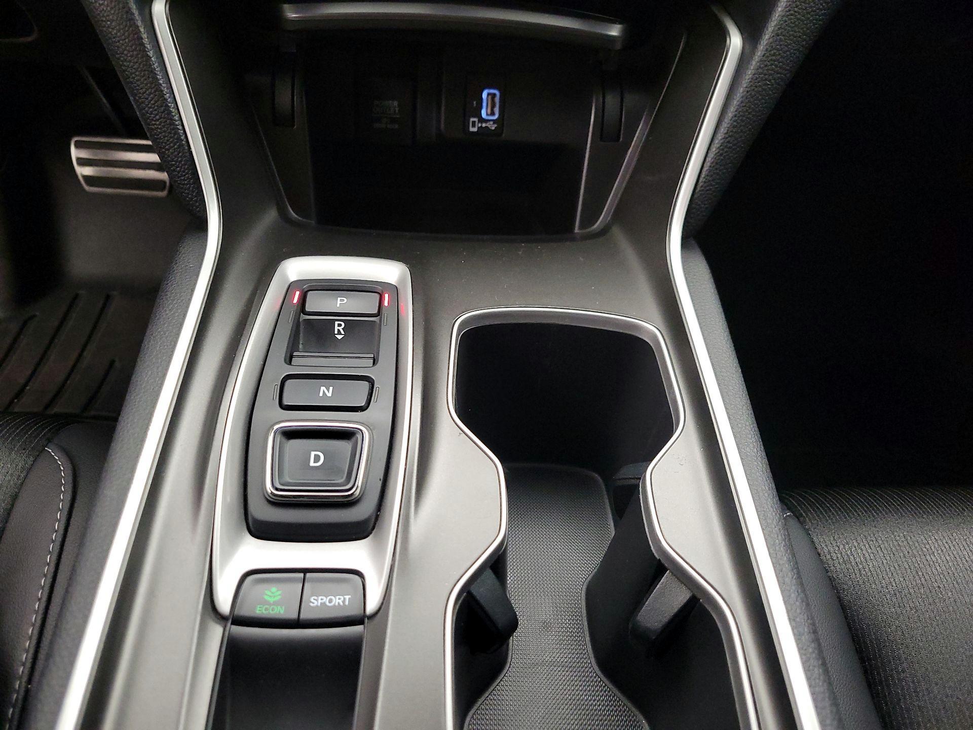 Thumbnail: 2020 Honda Accord - 17