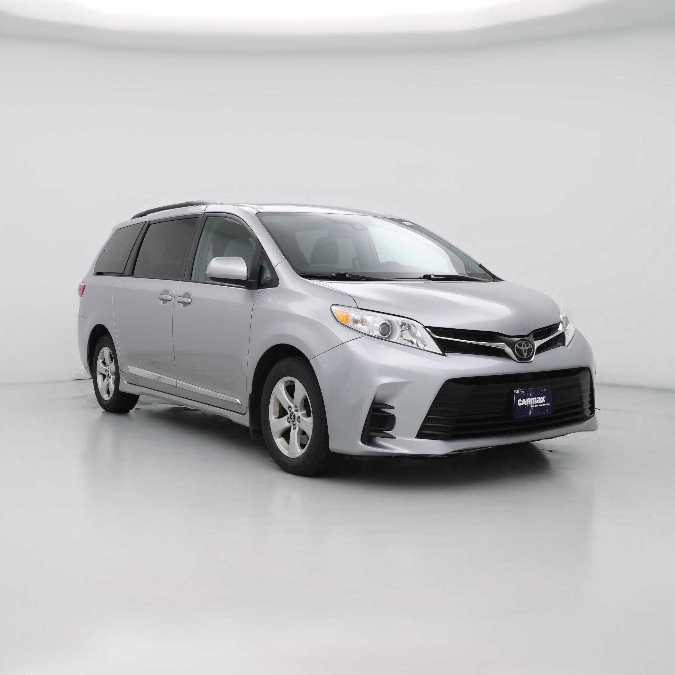 Thumbnail: 2019 Toyota Sienna - 1