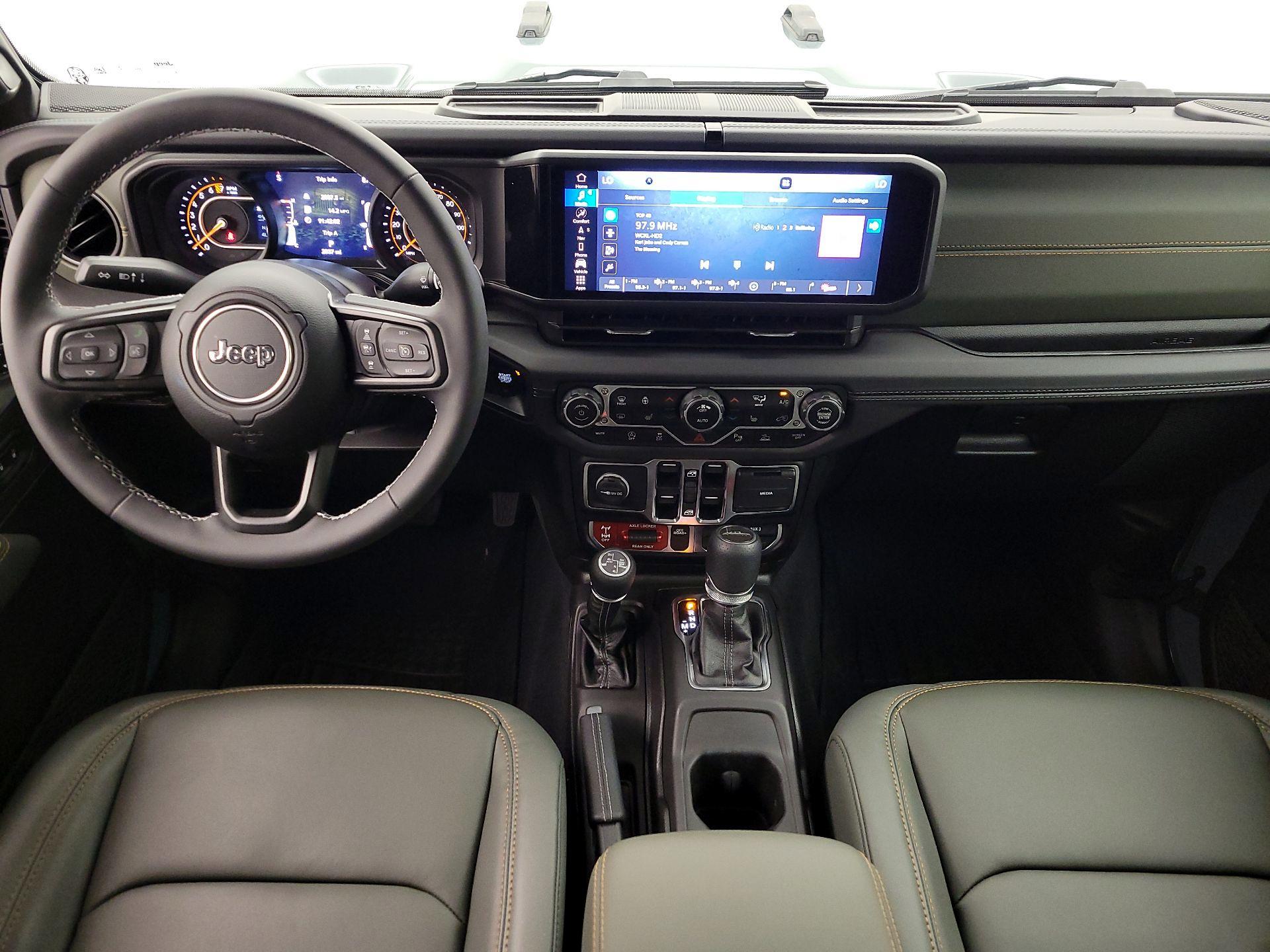 Thumbnail: 2025 Jeep Gladiator - 9