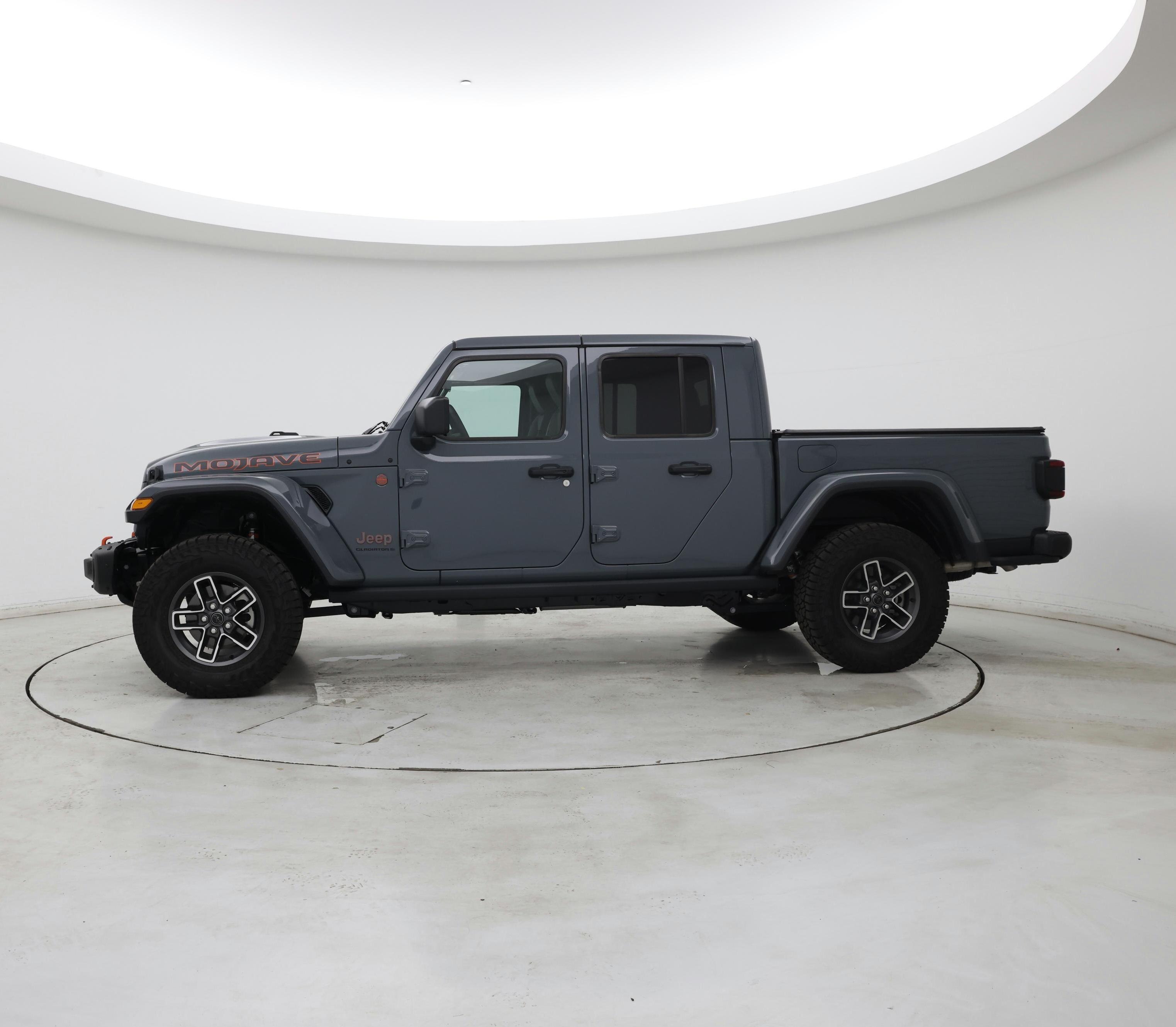 Thumbnail: 2025 Jeep Gladiator - 3