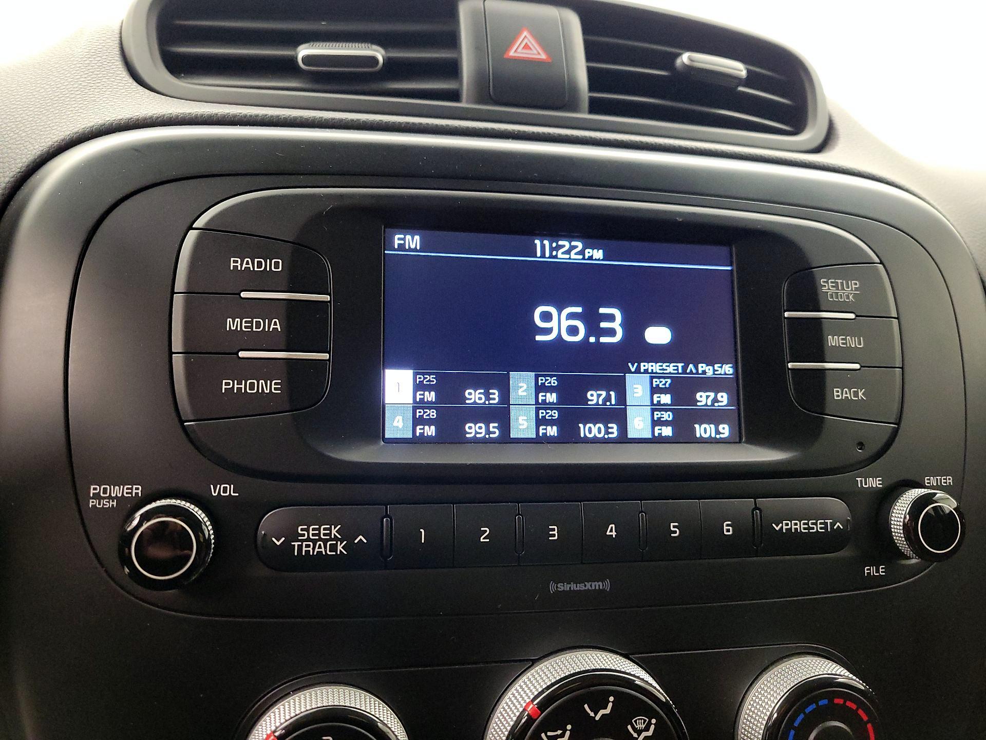 Thumbnail: 2017 Kia Soul - 14