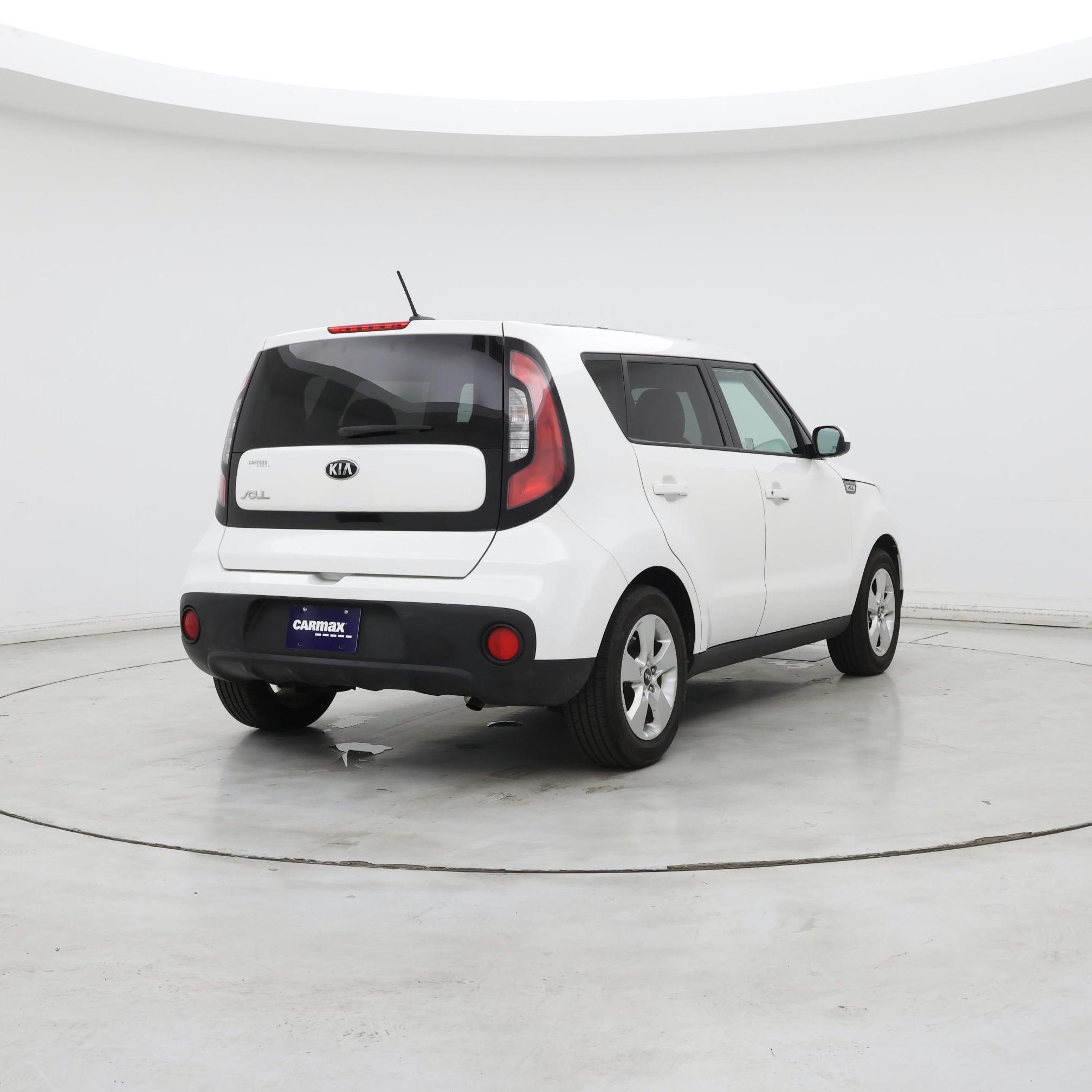 Thumbnail: 2017 Kia Soul - 8