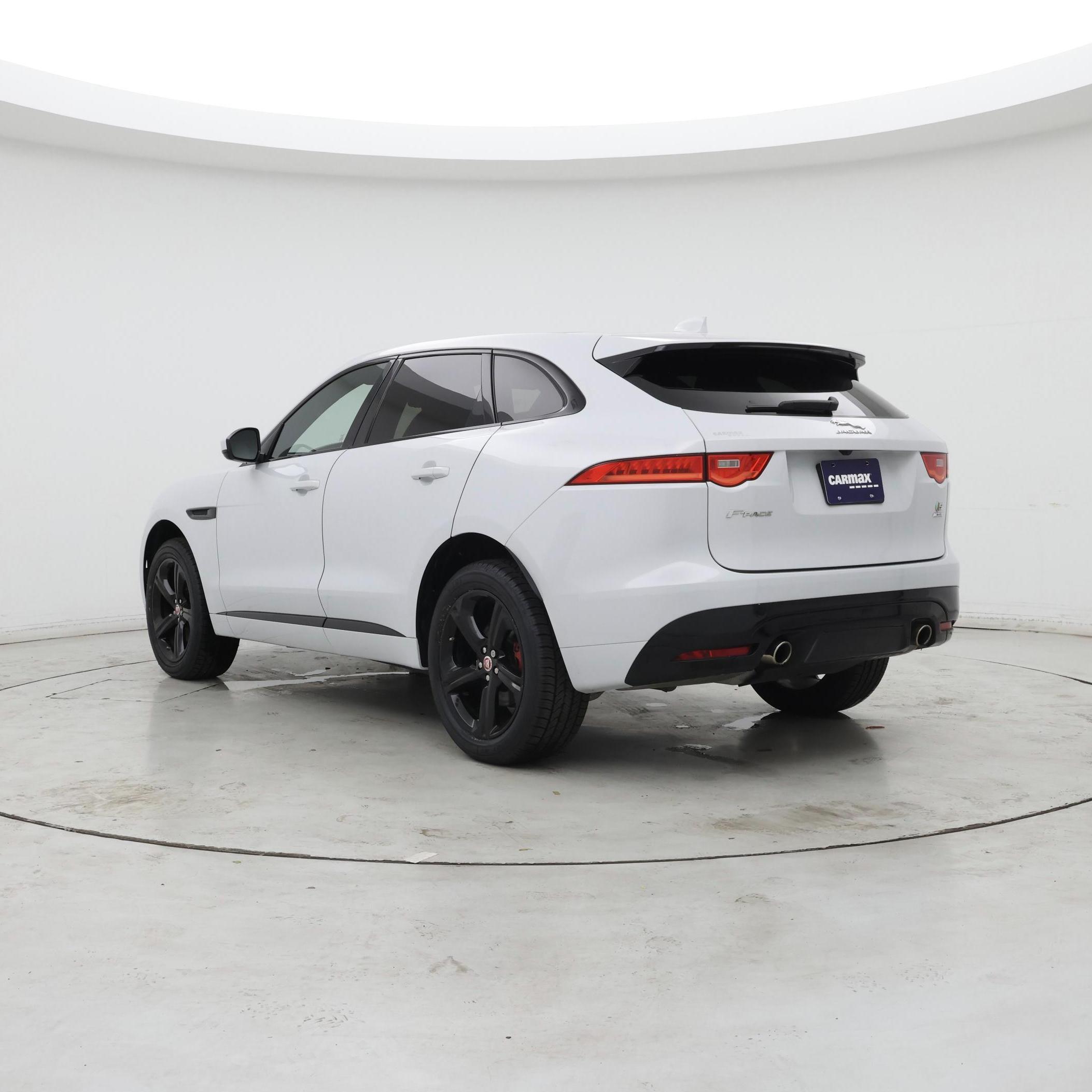 Thumbnail: 2018 Jaguar F-Pace - 2