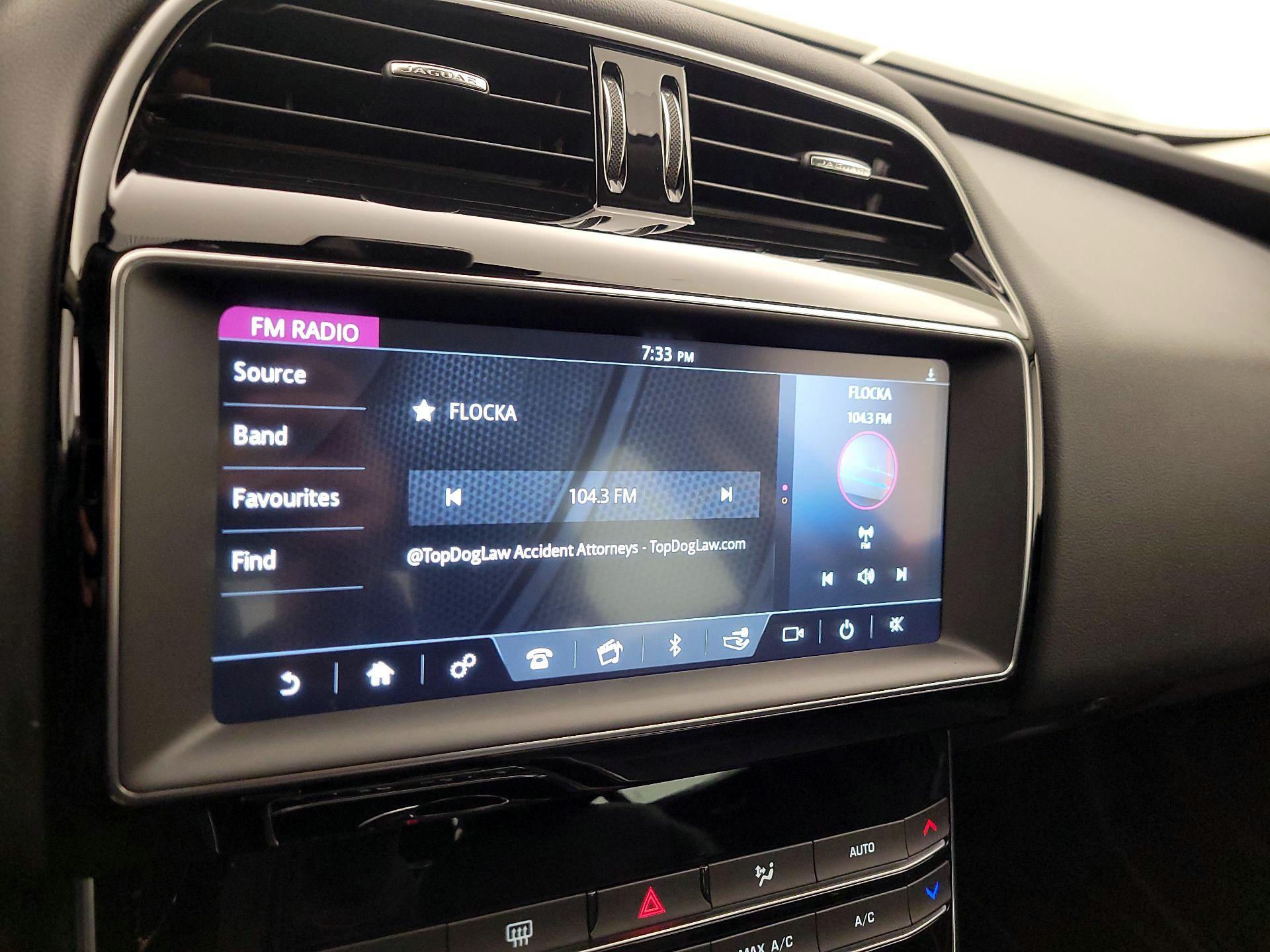 Thumbnail: 2019 Jaguar XE - 14